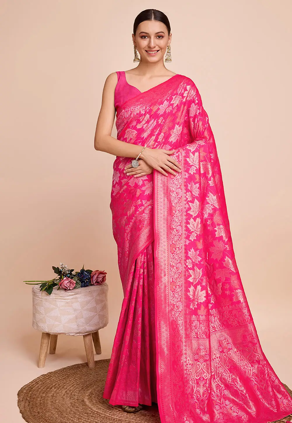 Magenta Silk Saree With Blouse 296271