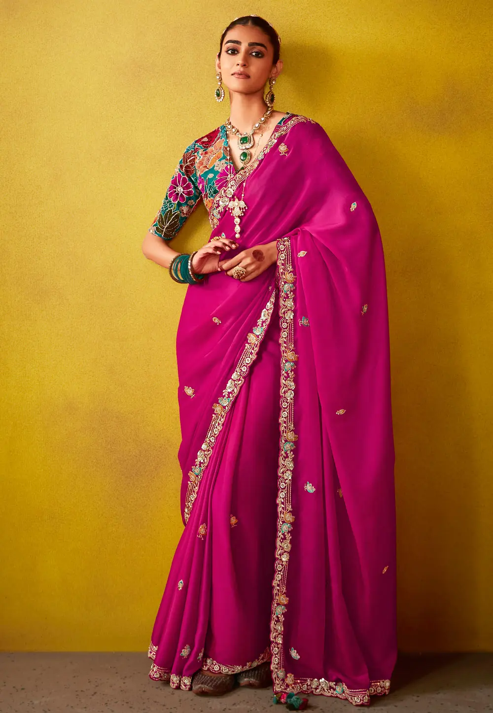 Magenta Tissue Saree With Blouse 302854