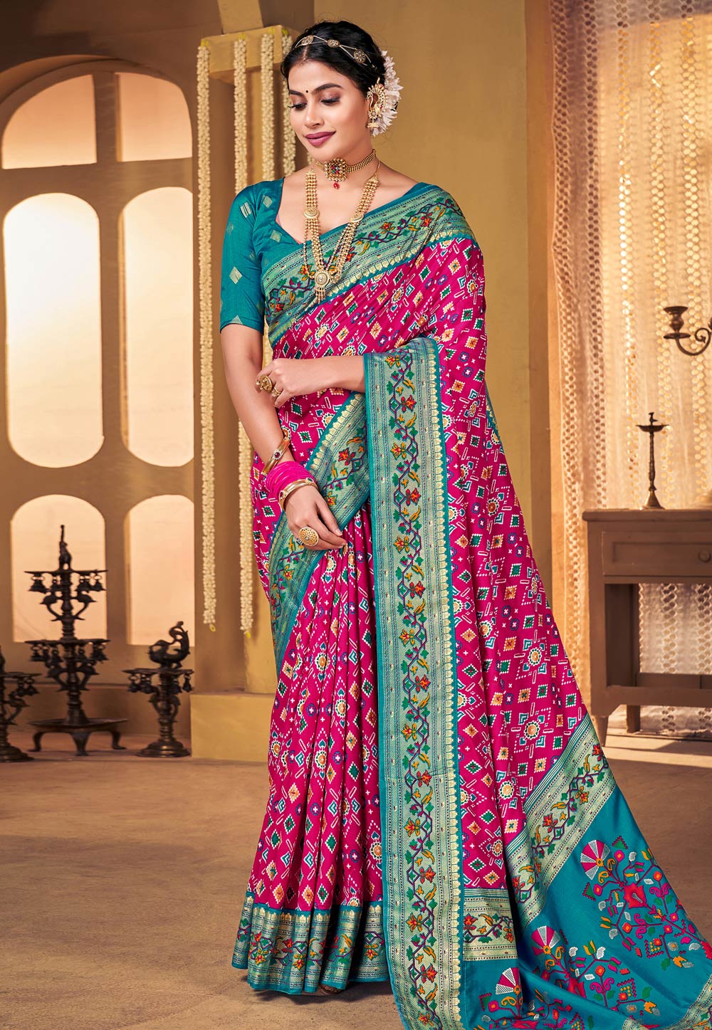 Magenta Tussar Silk Saree With Blouse 286353