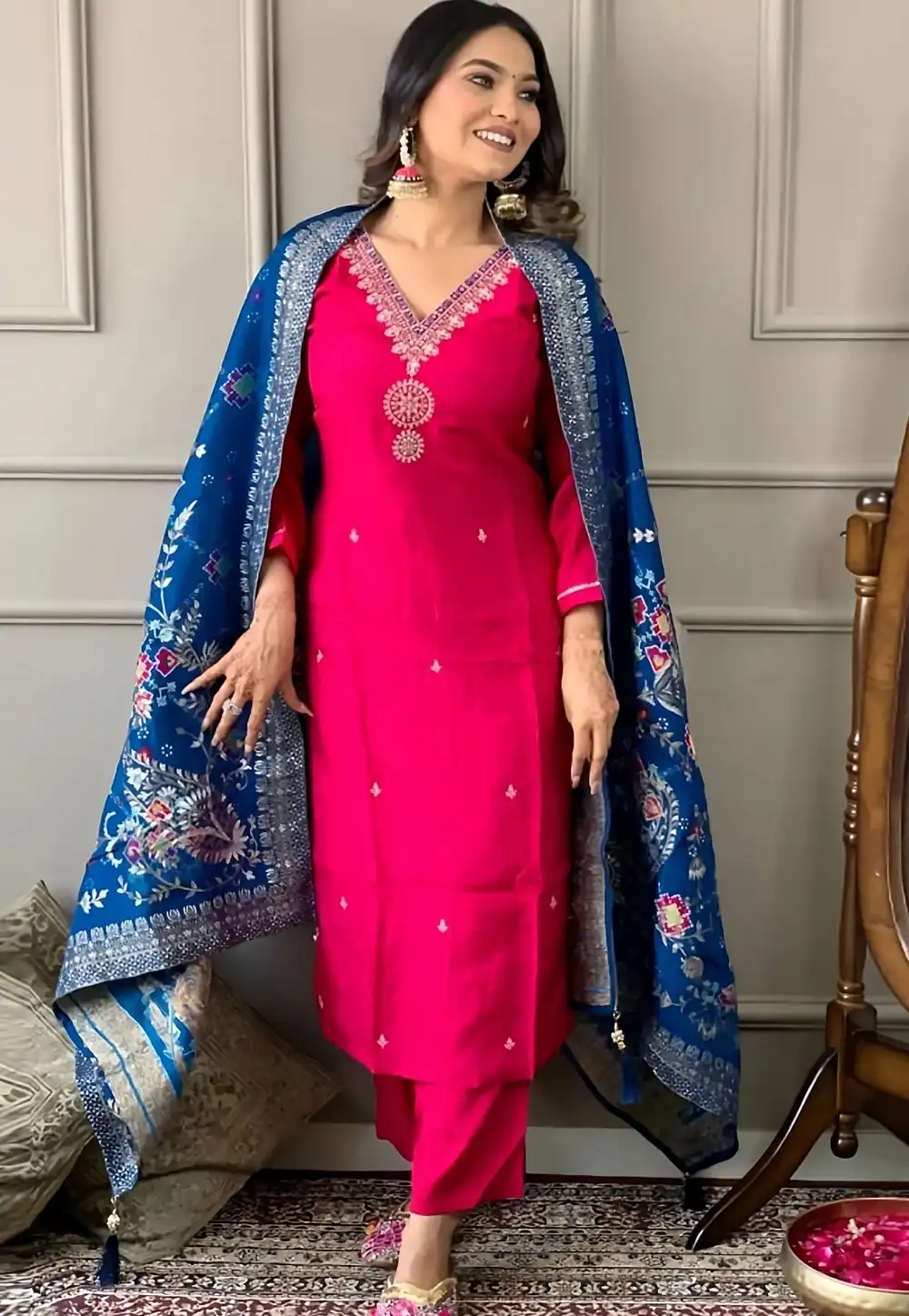 Magenta Viscose Readymade Pakistani Suit 291397