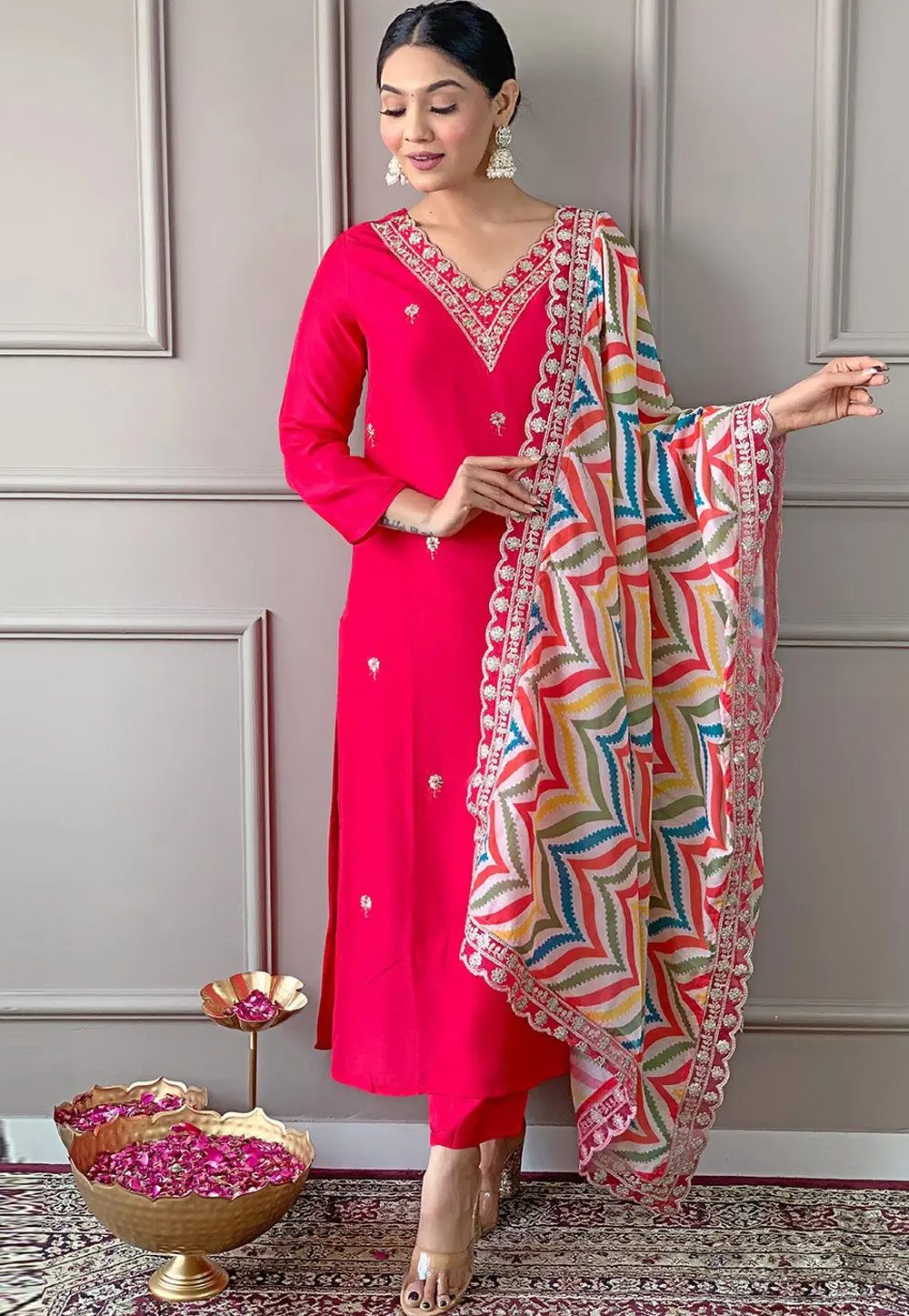 Magenta Viscose Readymade Pakistani Suit 300525