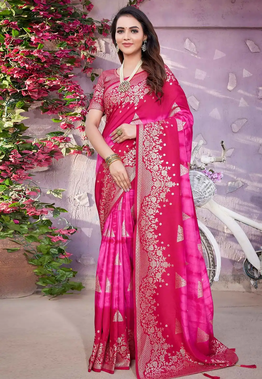 Magenta Viscose Saree With Blouse 291778