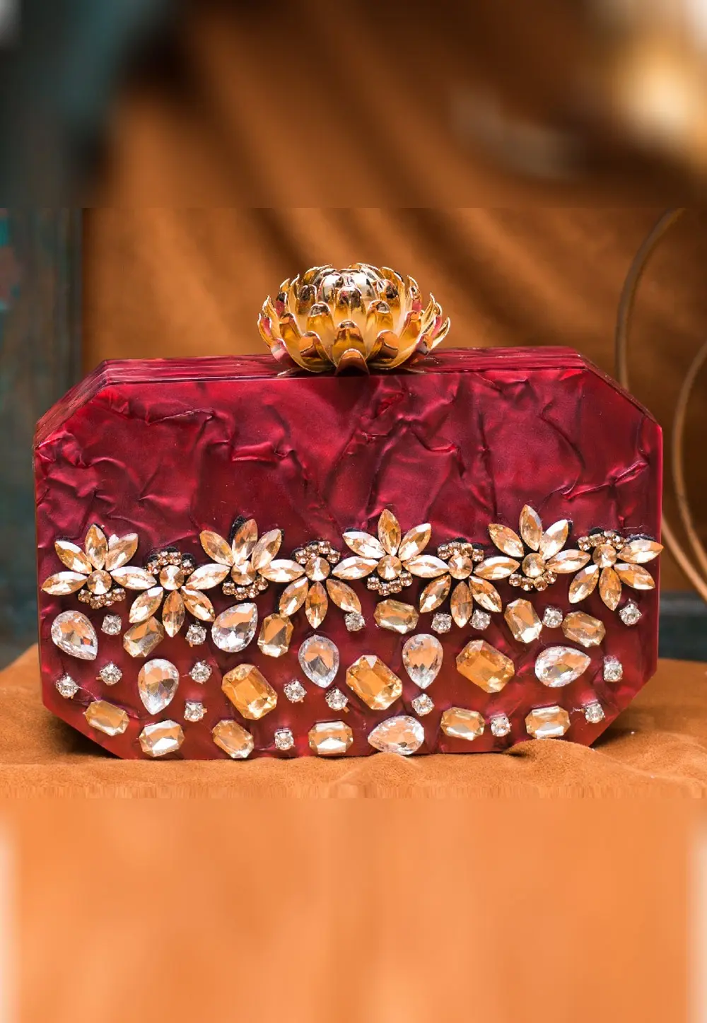 Maroon Acrylic Clutch 298044