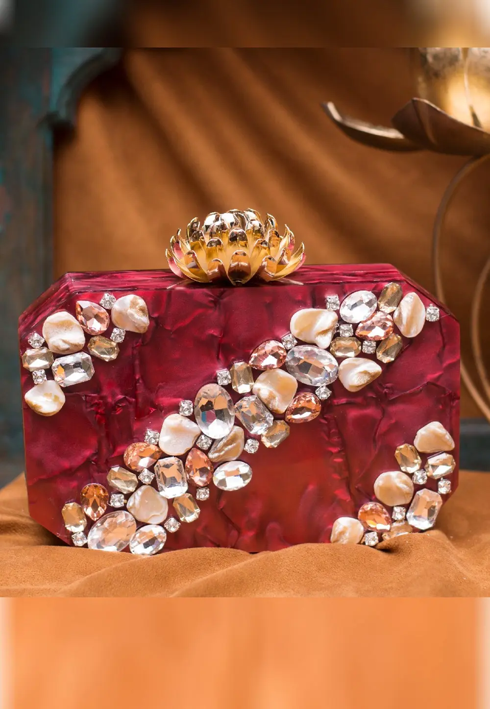 Maroon Acrylic Clutch 298046