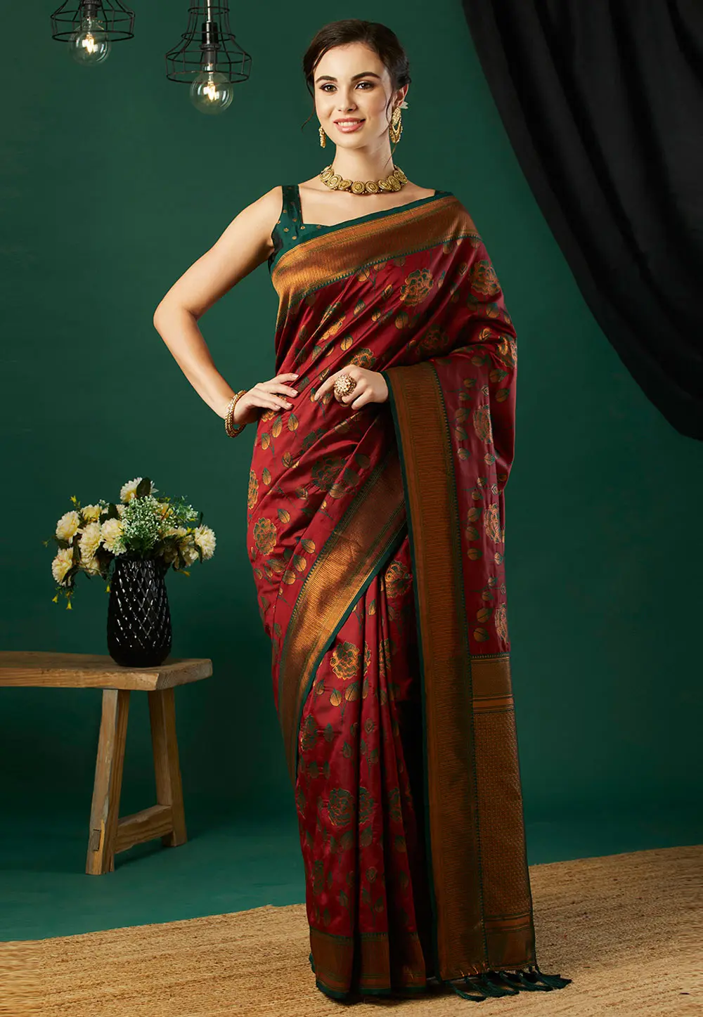 Maroon Banarasi Silk Saree With Blouse 301559