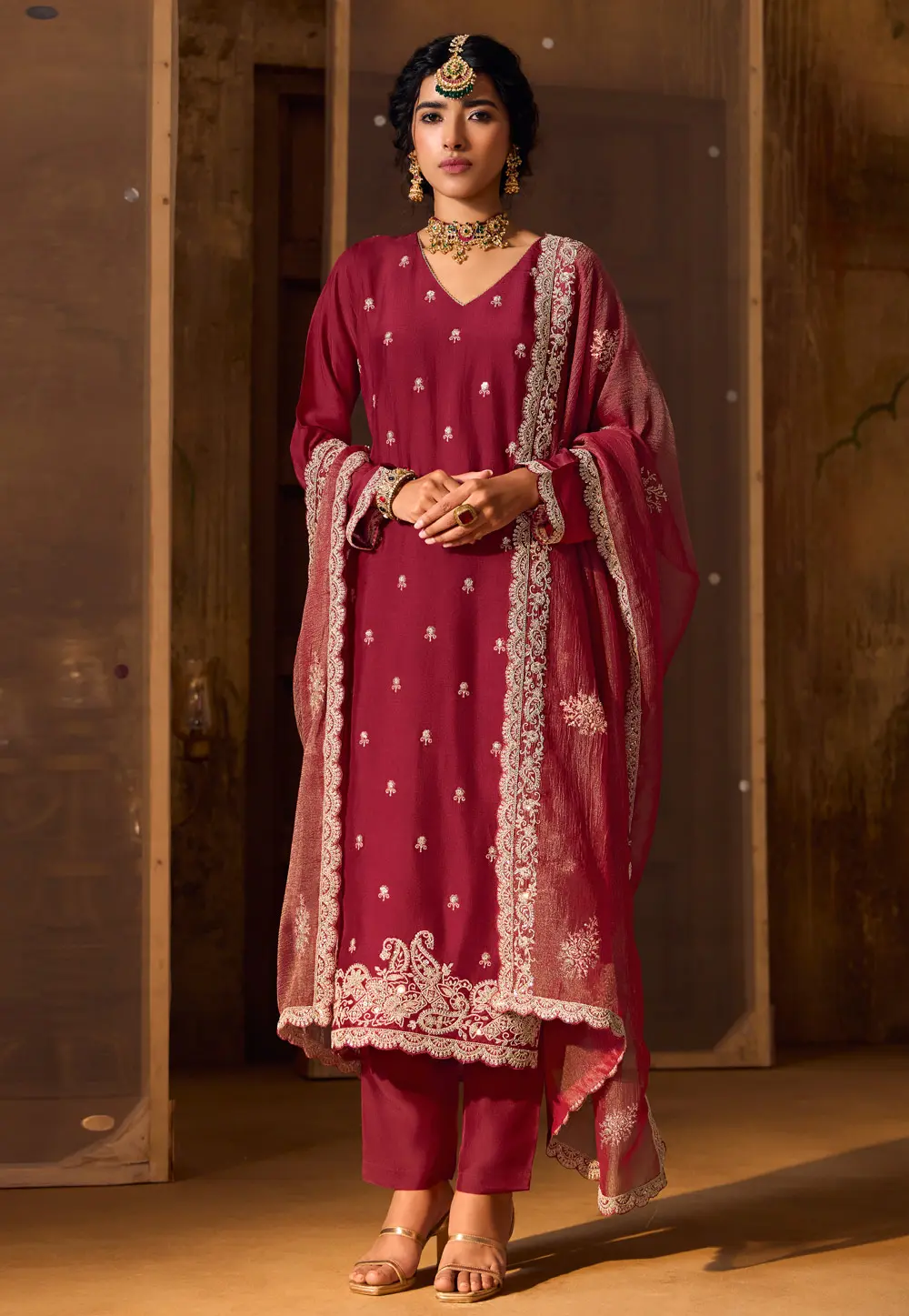 Maroon Bemberg Pakistani Suit 304792