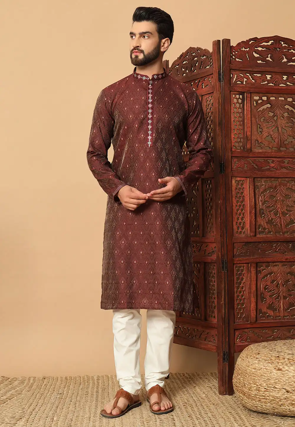 Maroon Jacquard Kurta Pajama 293752