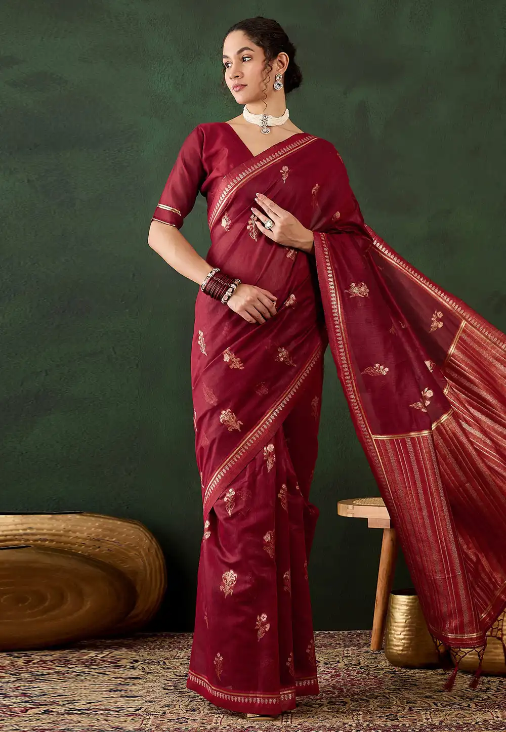 Maroon Jacquard Silk Saree With Blouse 294308