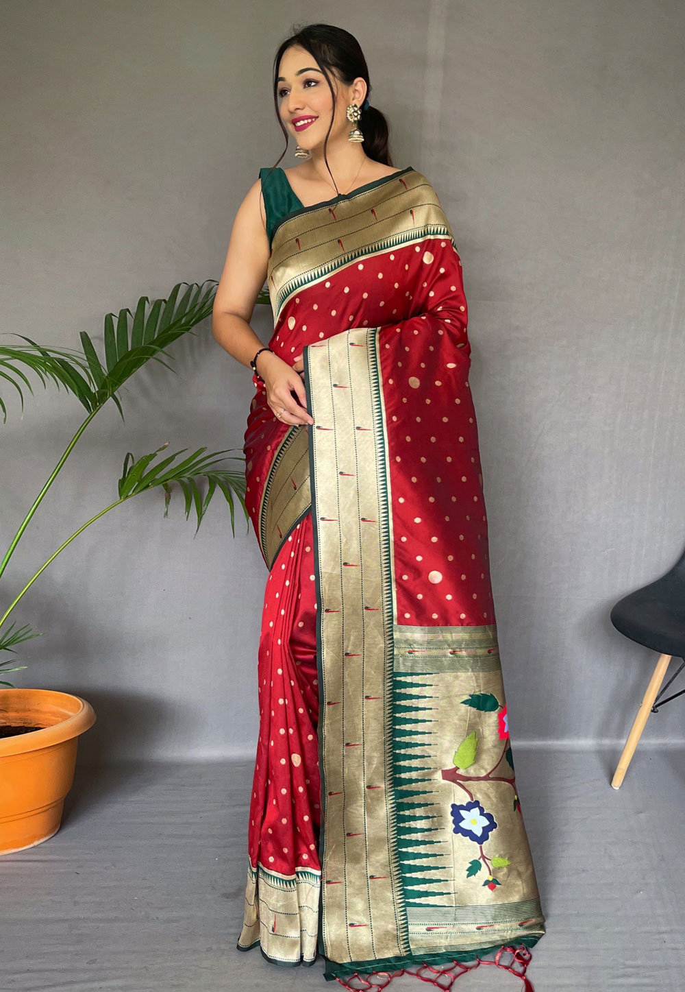 Maroon Silk Paithani Saree 287331