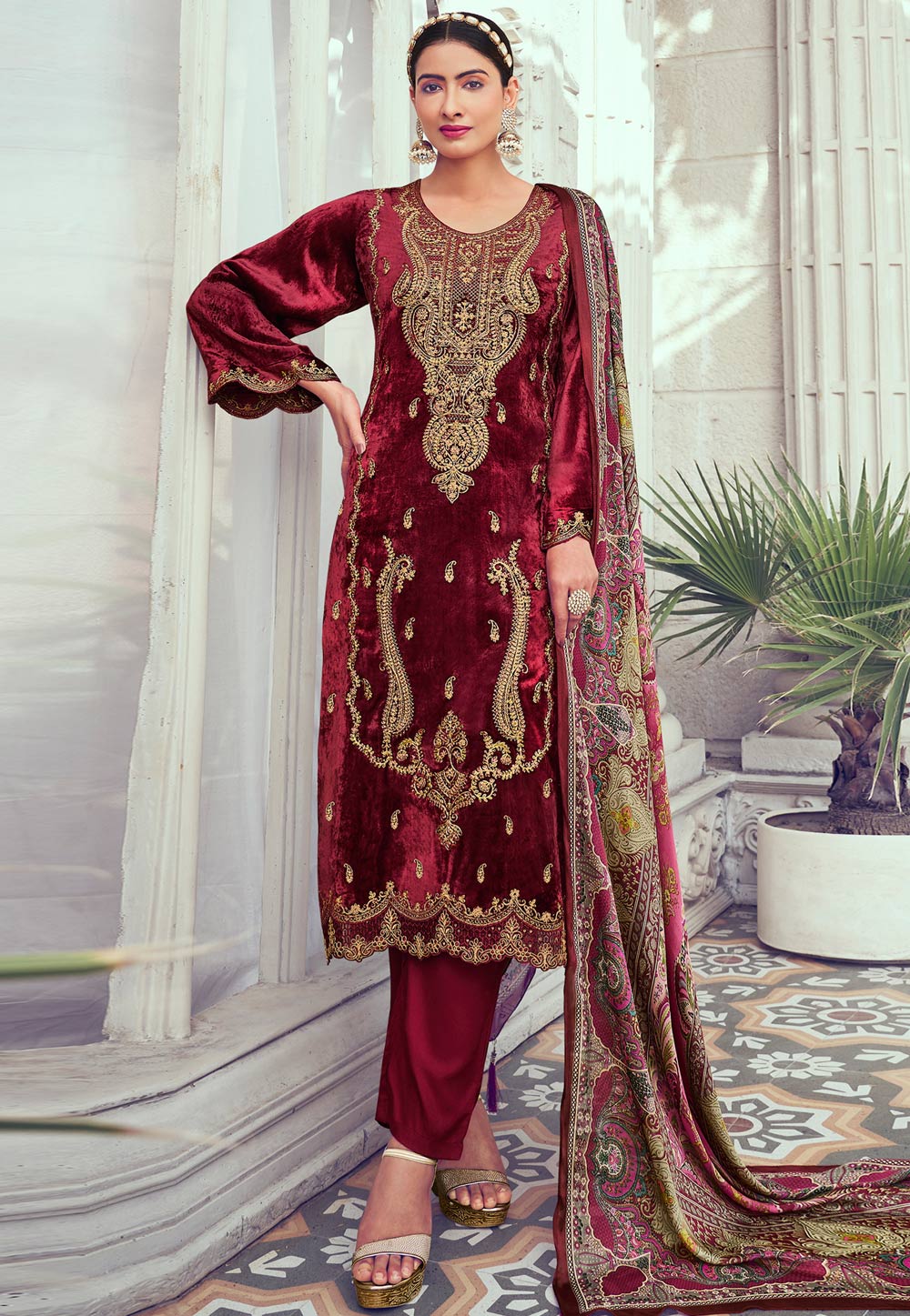 Maroon Velvet Pakistani Suit 309876