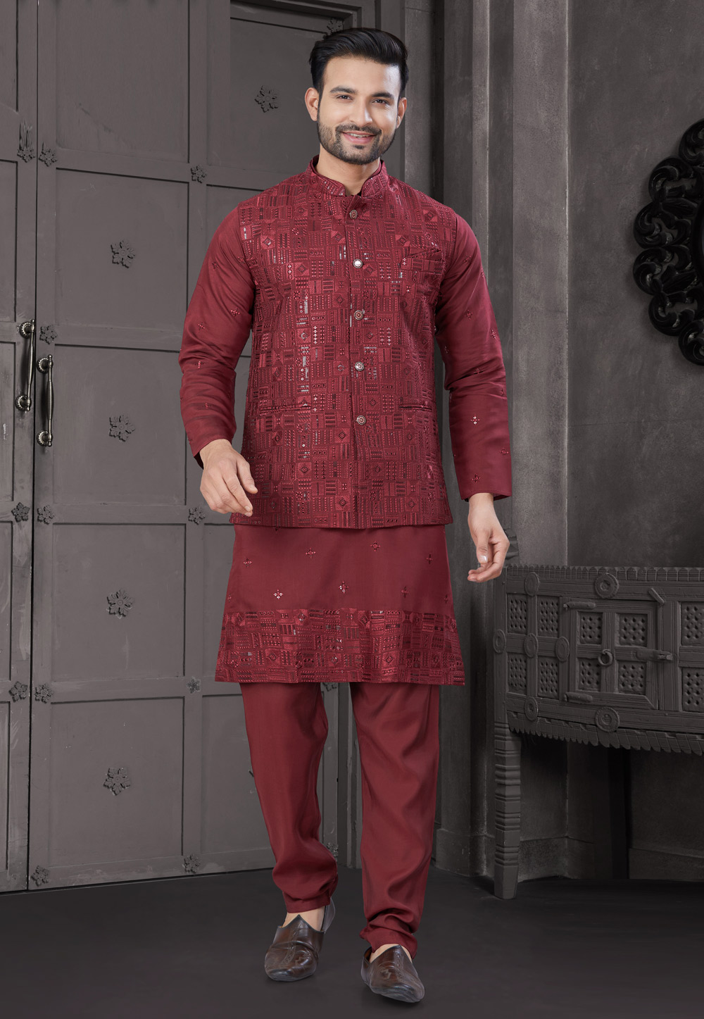 Maroon Viscose Kurta Pajama With Jacket 304923