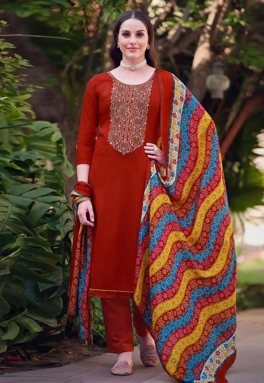 Maroon Viscose Rayon Pakistani Suit 290422