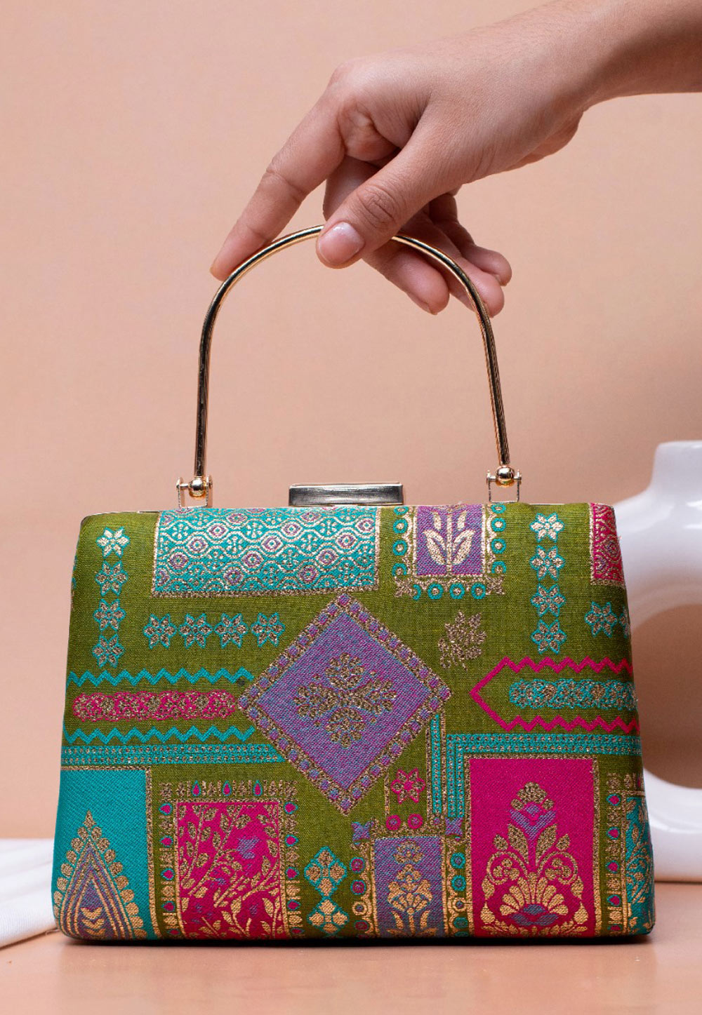 Mehndi Art Silk Clutch 305908