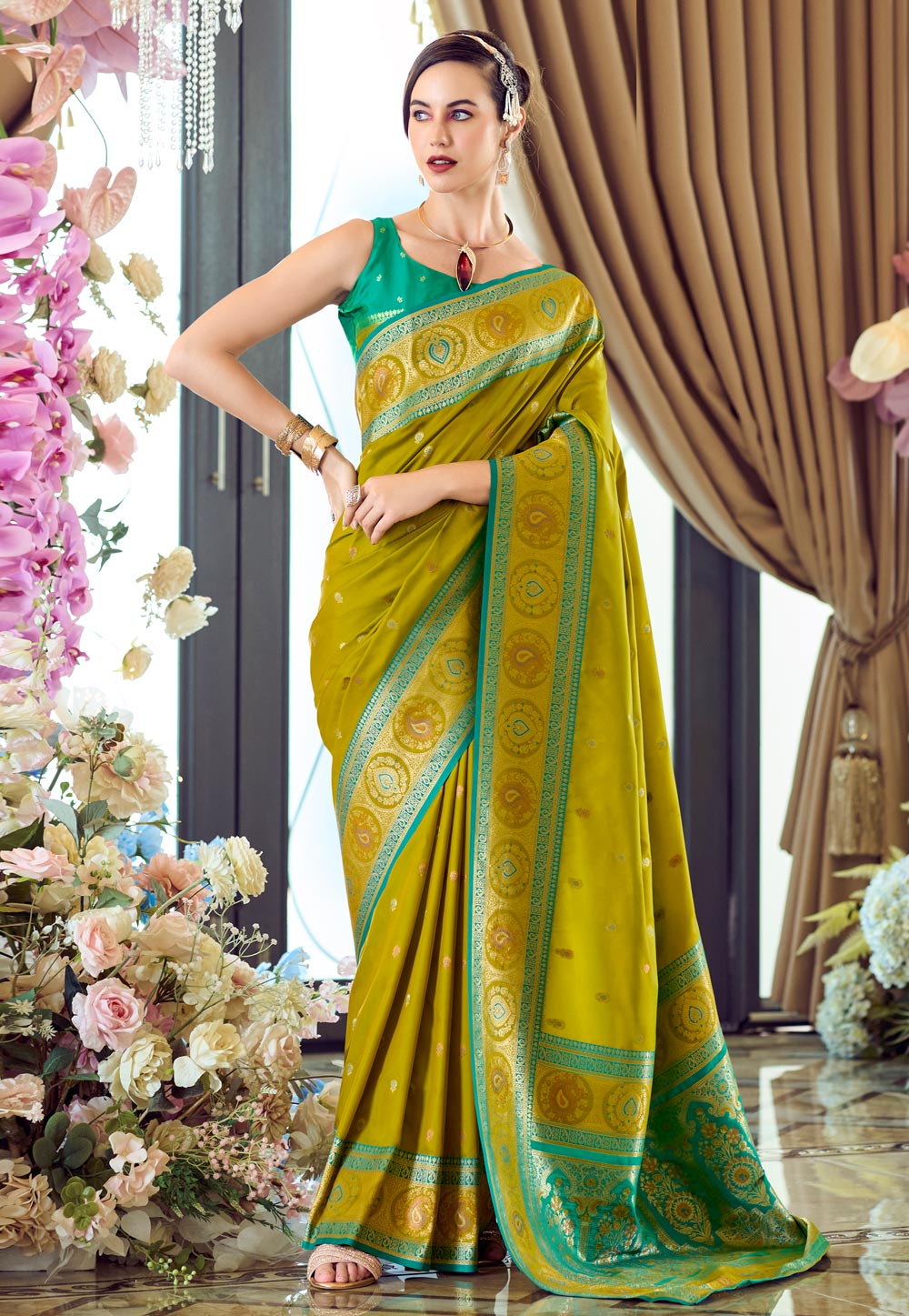 Mehndi Banarasi Silk Saree With Blouse 305000