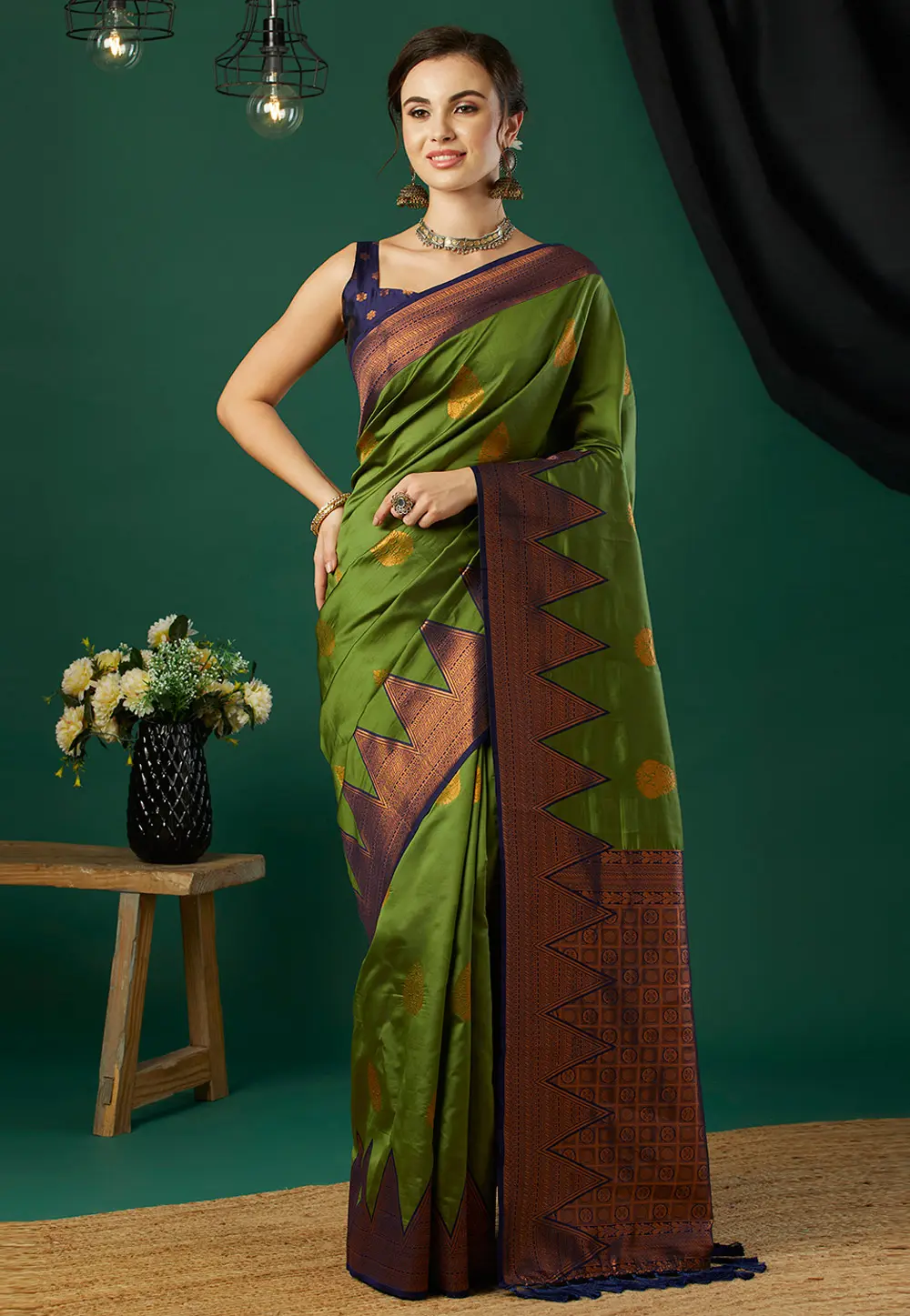 Mehndi Banarasi Silk Saree With Blouse 300539