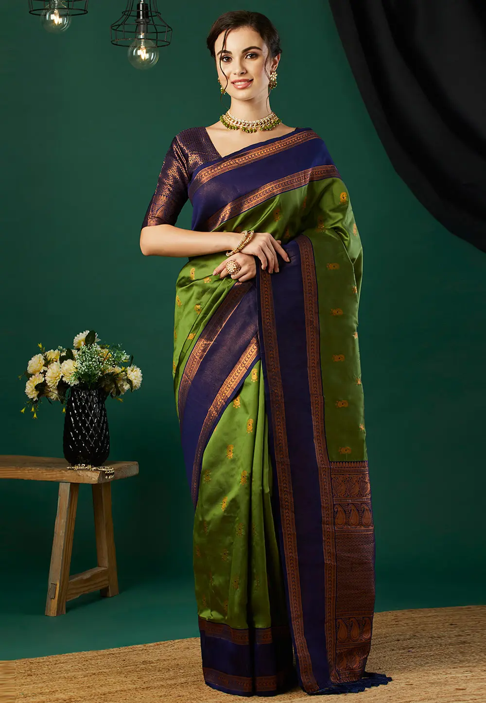 Mehndi Banarasi Silk Saree With Blouse 301563