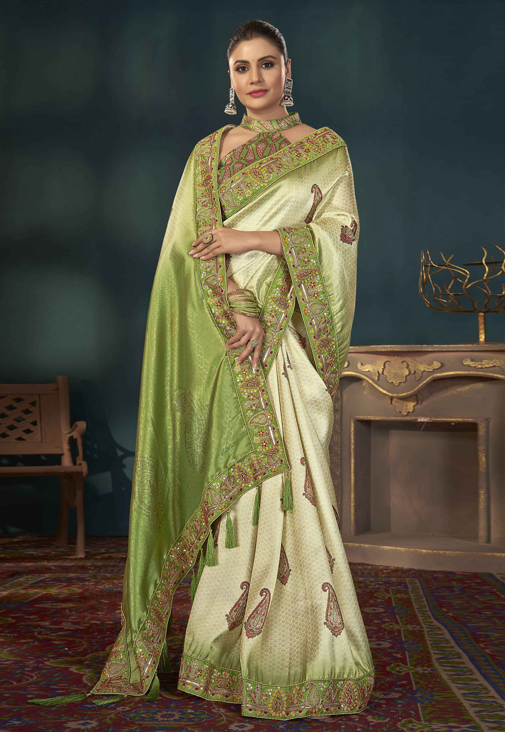 Mehndi Jacquard Saree With Blouse 287799