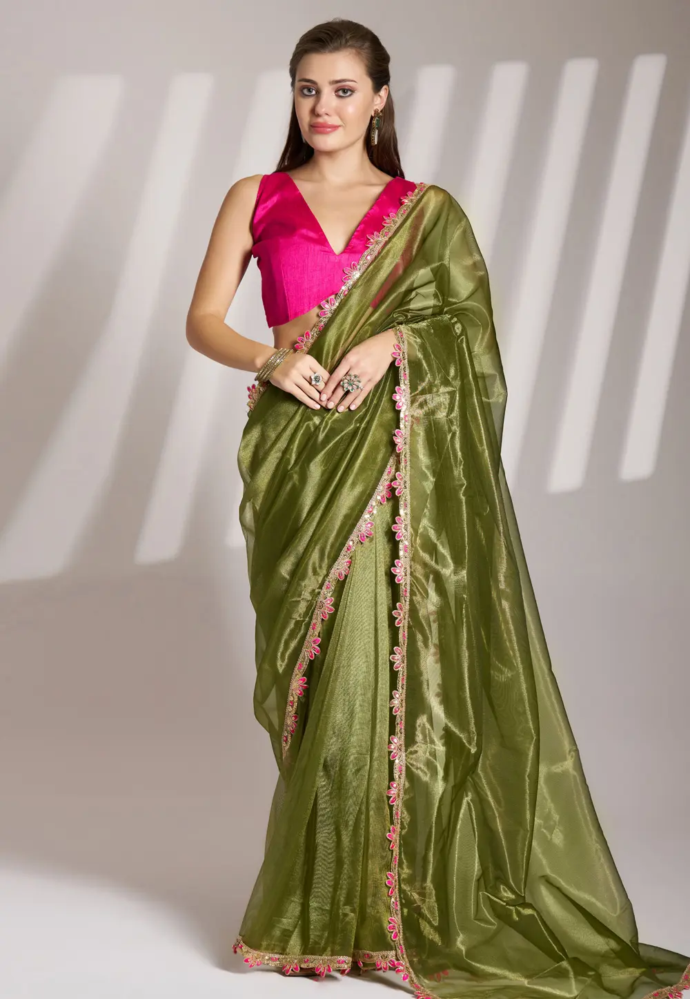 Mehndi Net Saree With Blouse 304535