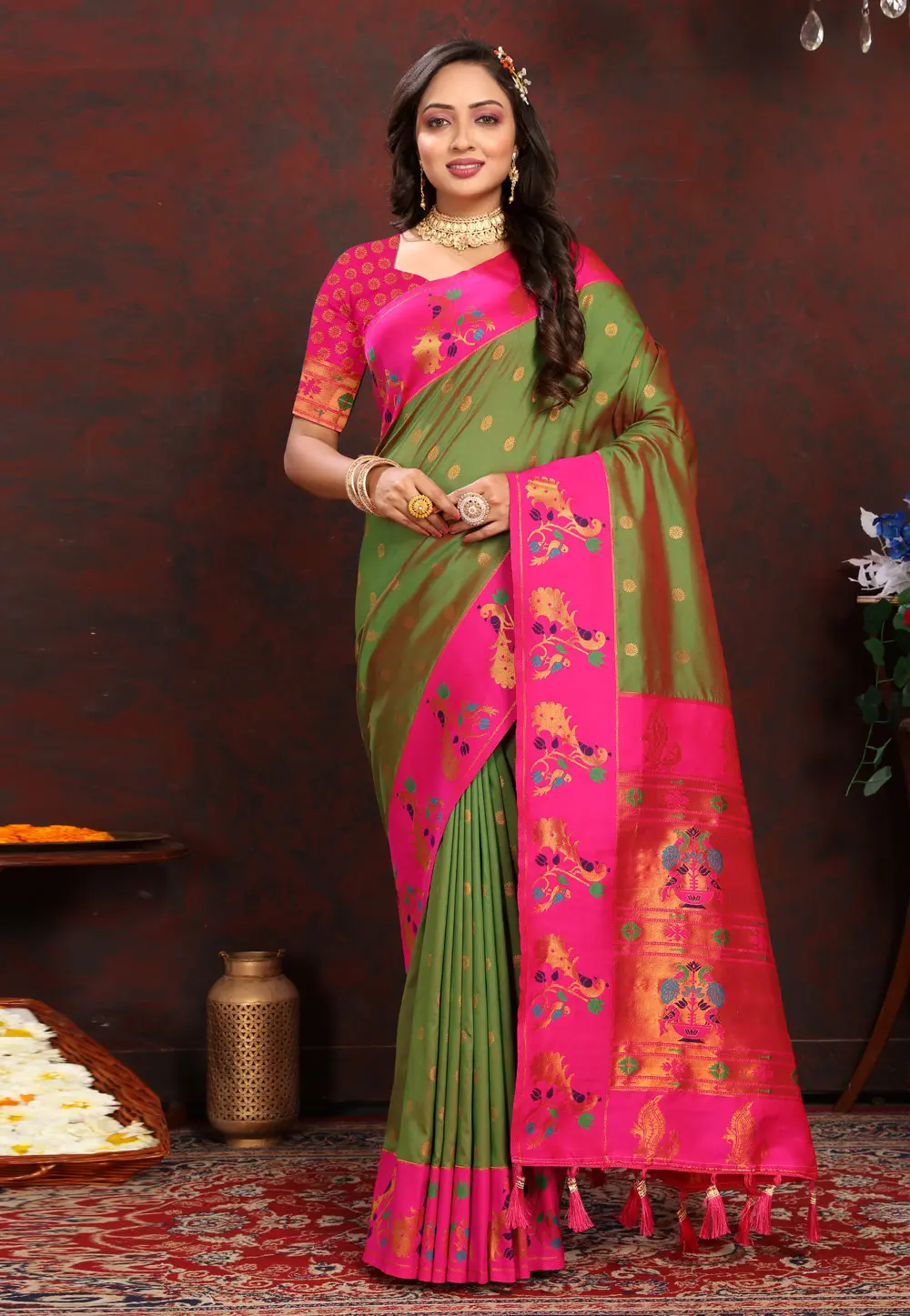 Mehndi Silk Paithani Saree 304383