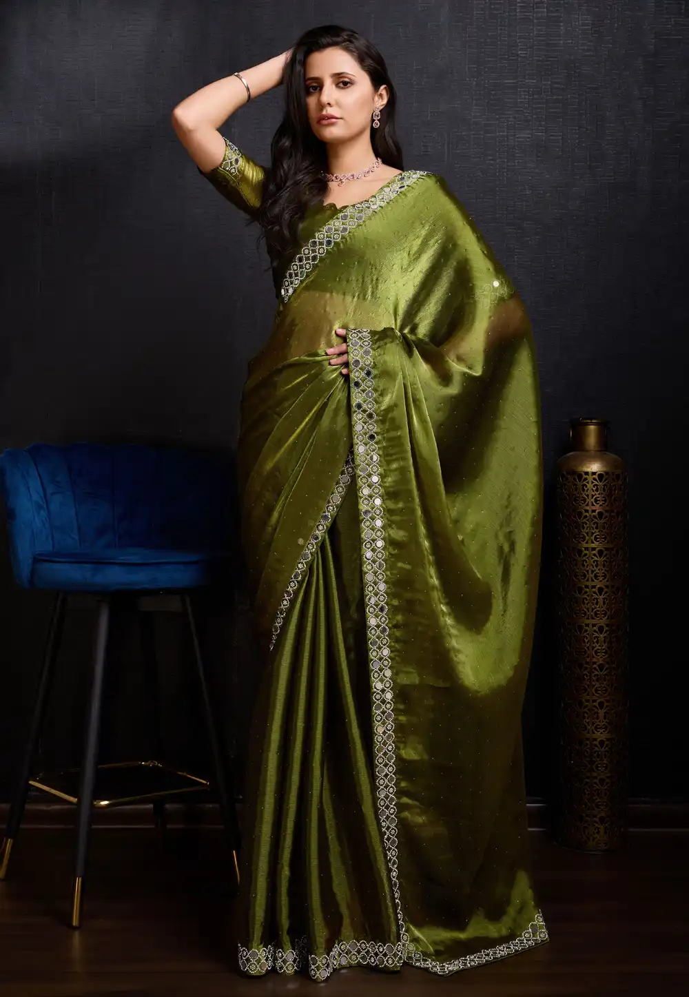 Mehndi Silk Saree With Blouse 289415