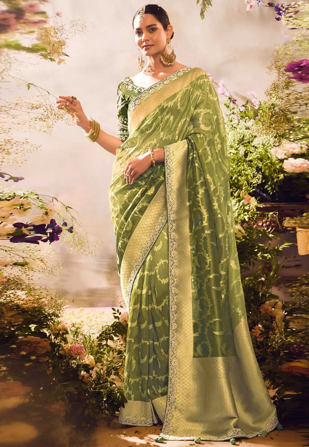 Mehndi Silk Saree With Blouse 298920