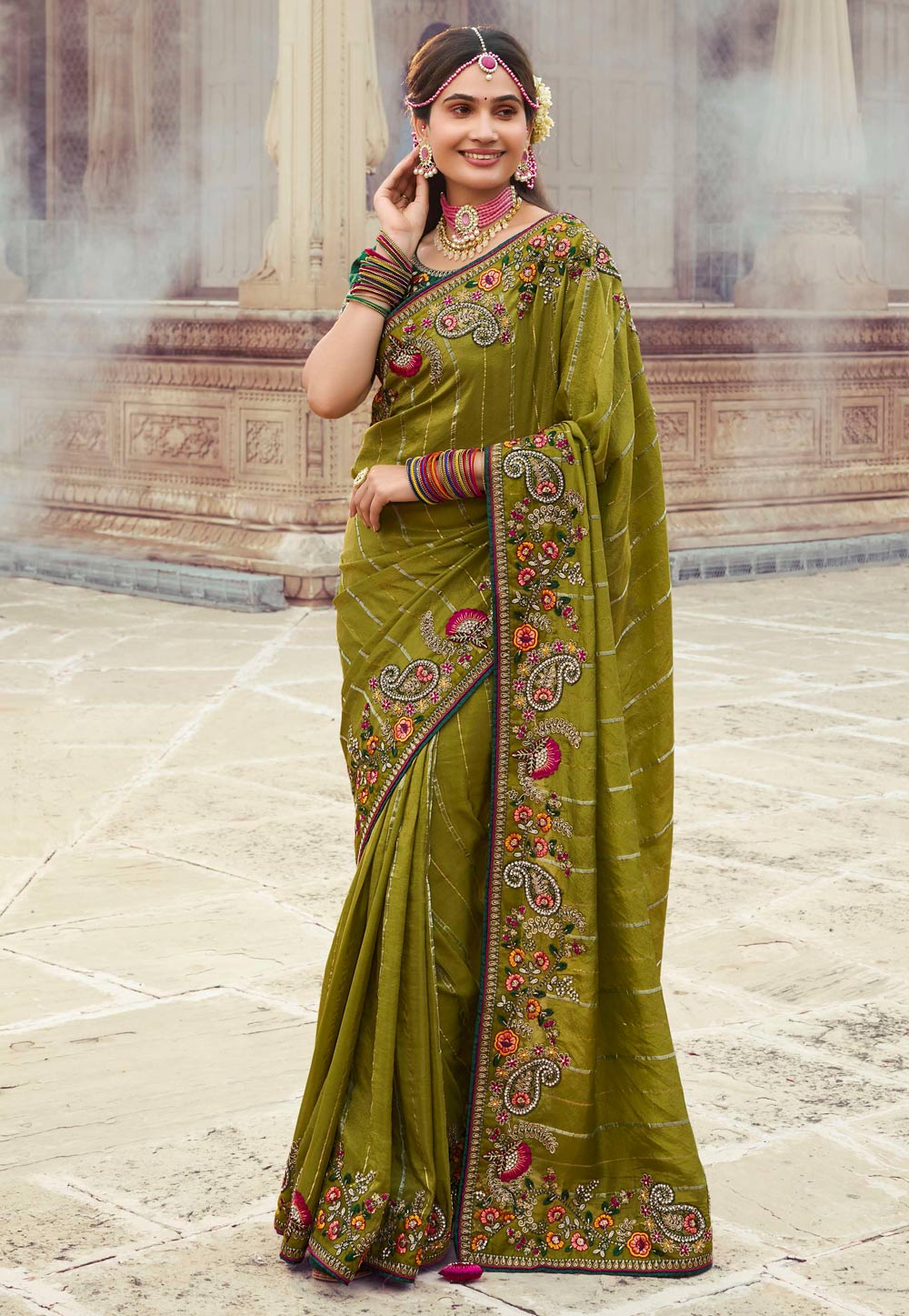 Mehndi Silk Saree With Blouse 305837