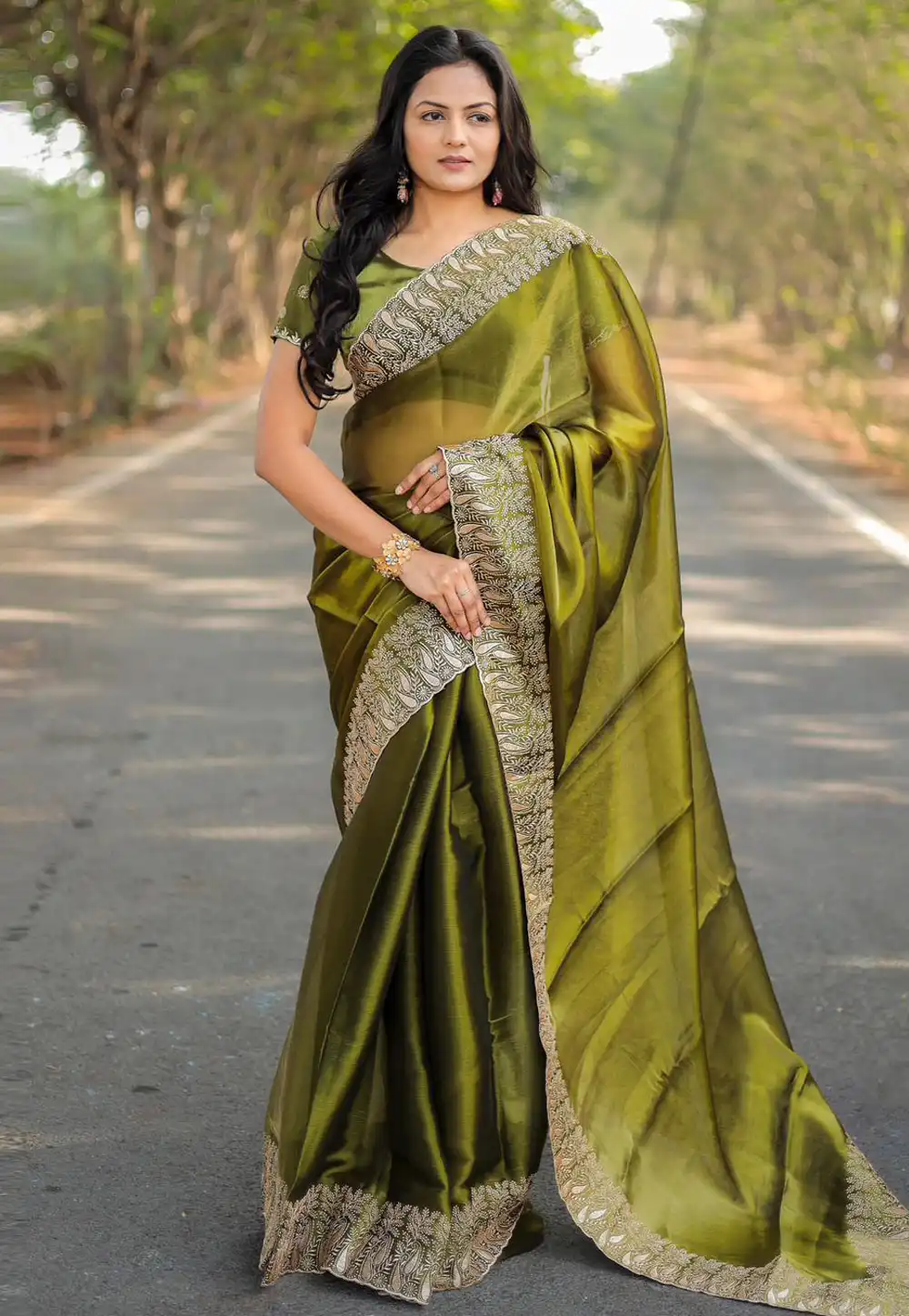 Mehndi Silk Saree With Blouse 289396