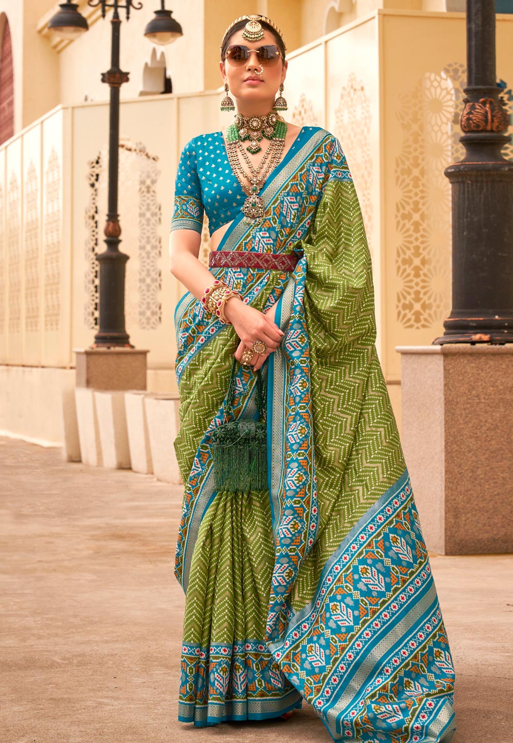 Mehndi Silk Saree With Blouse 280209