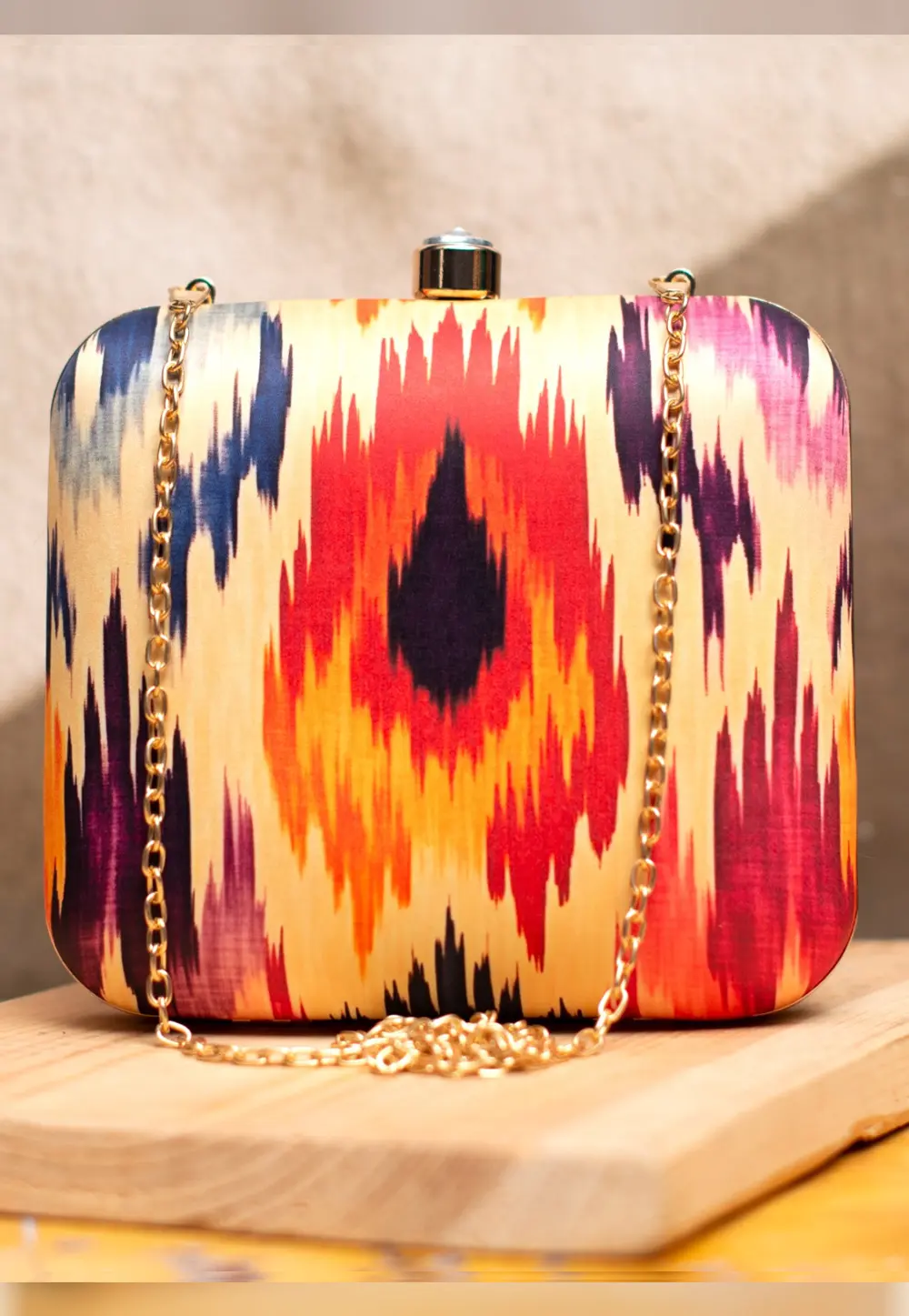 Multicolor Art Silk Clutch 298686