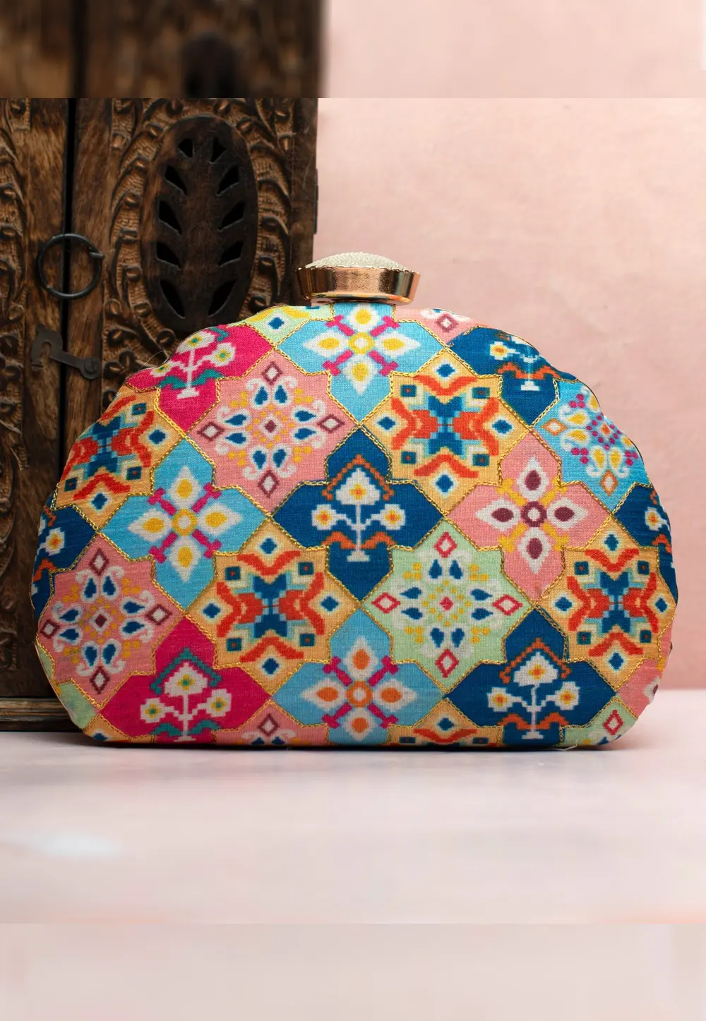 Multicolor Art Silk Clutch 300637