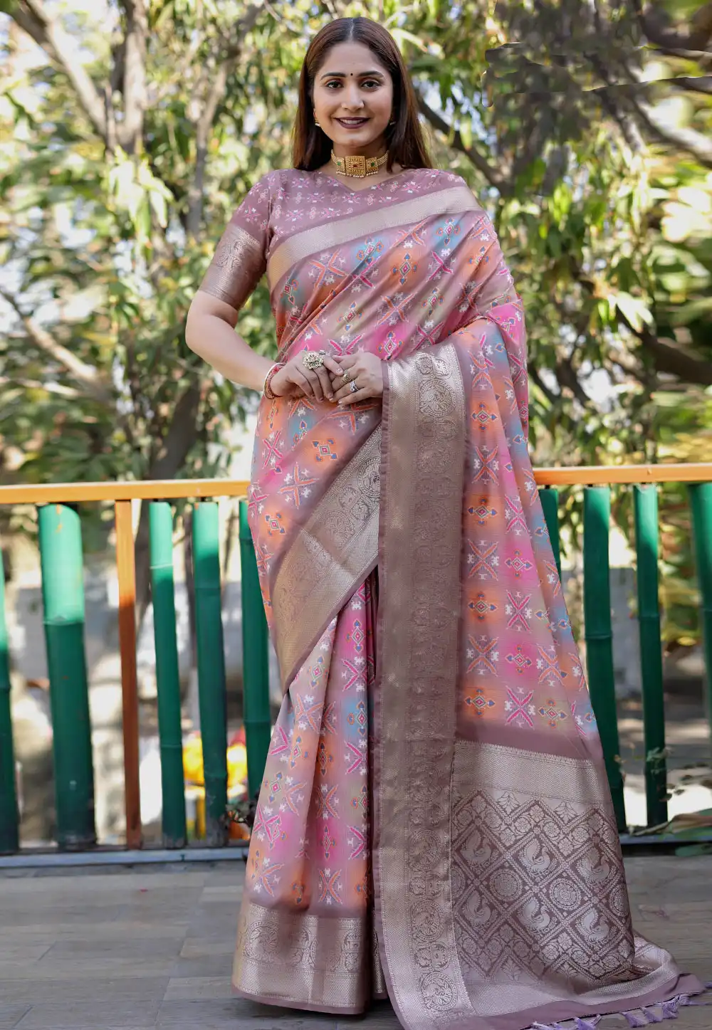 Multicolor Silk Saree With Blouse 294649