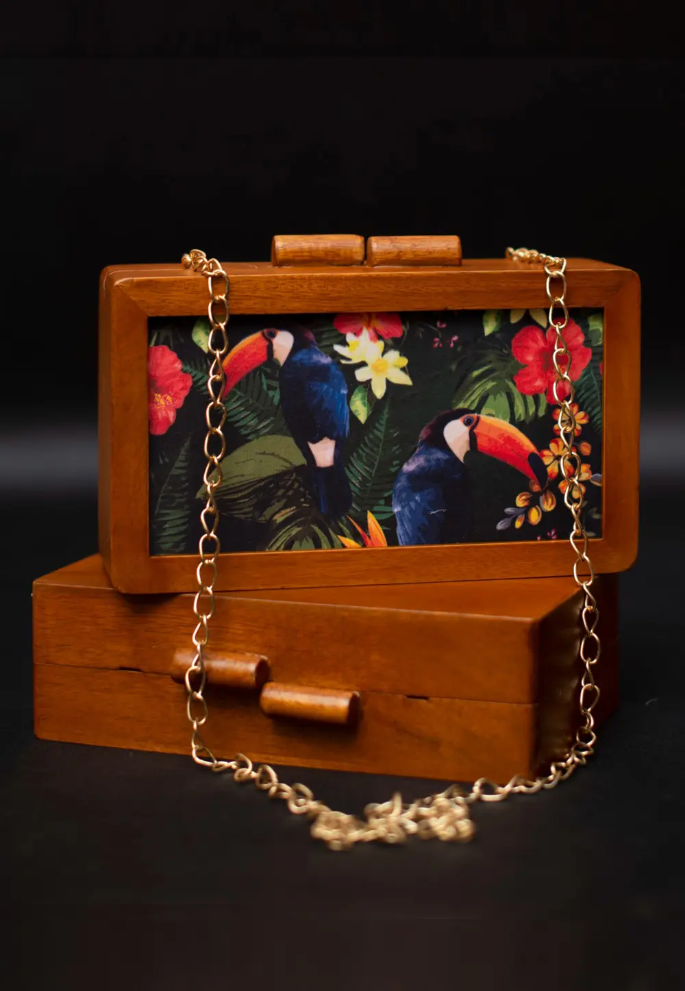 Multicolor Wooden Clutch 297610