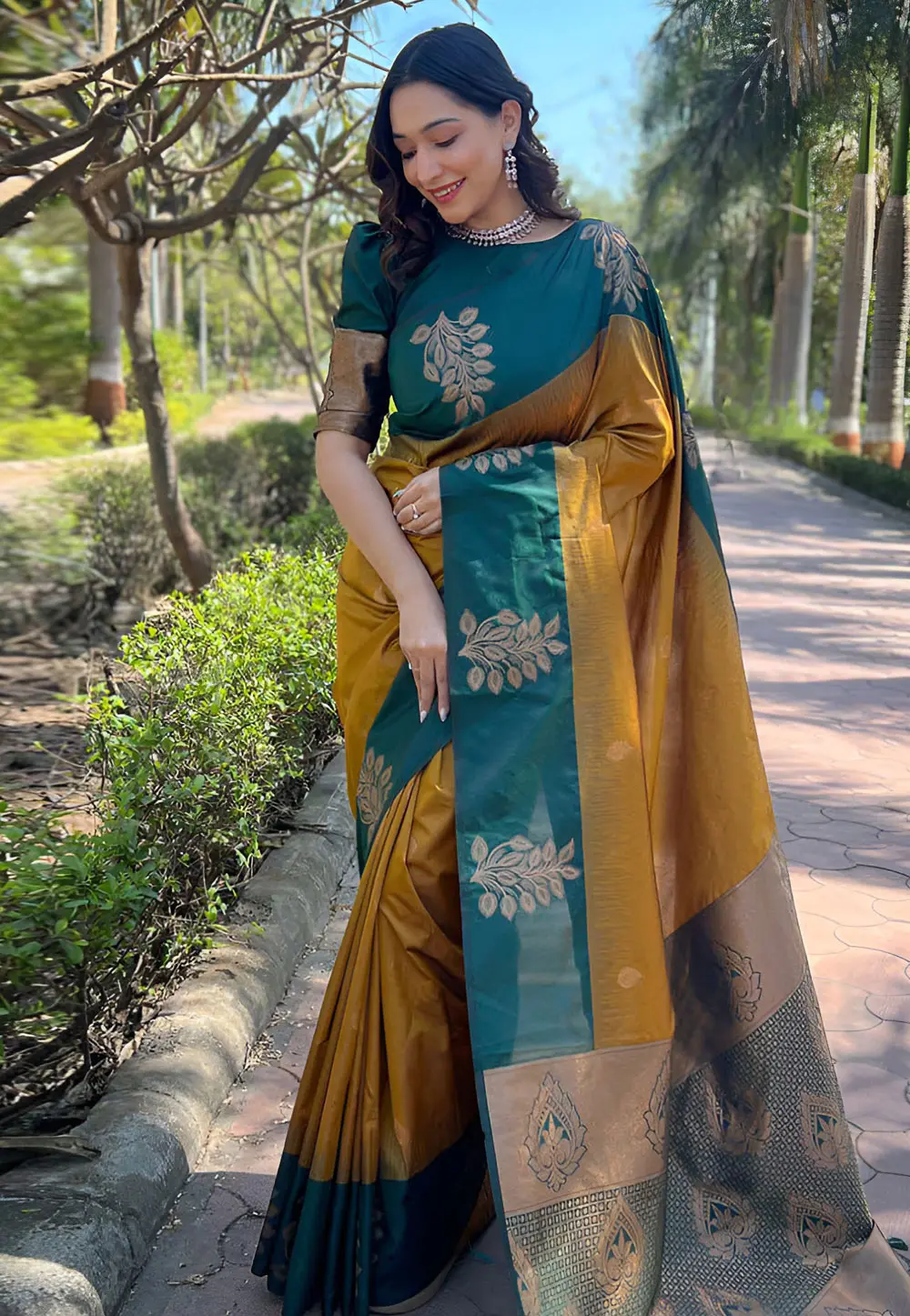 Mustard Silk Saree With Blouse 301204