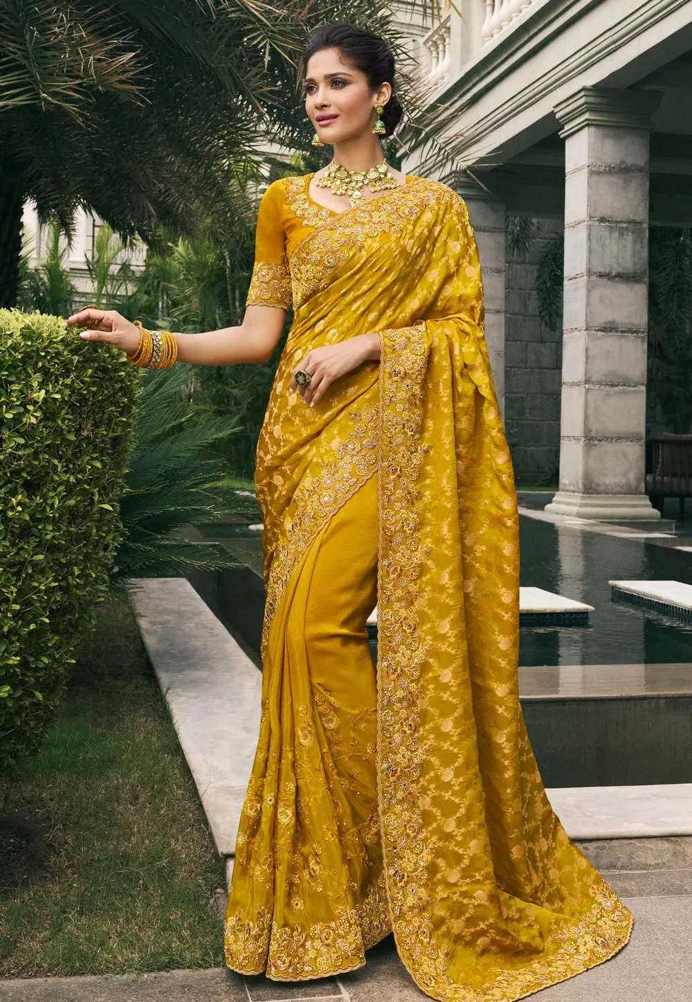 Mustard Viscose Saree With Blouse 298195