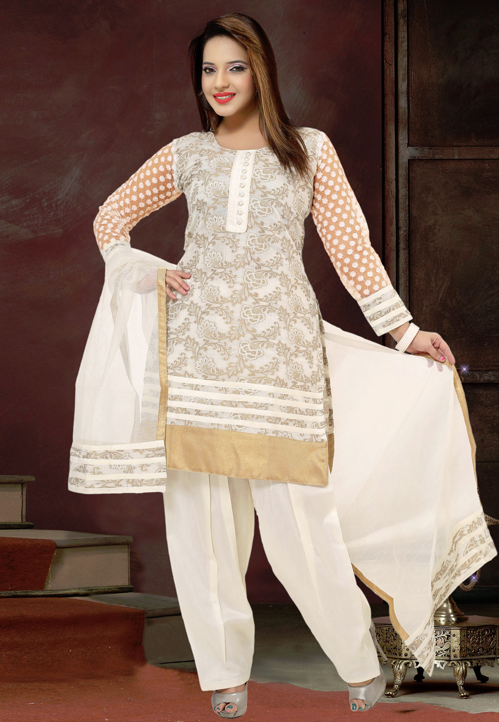 Off White Banglori Silk Readymade Punjabi Suit 156027