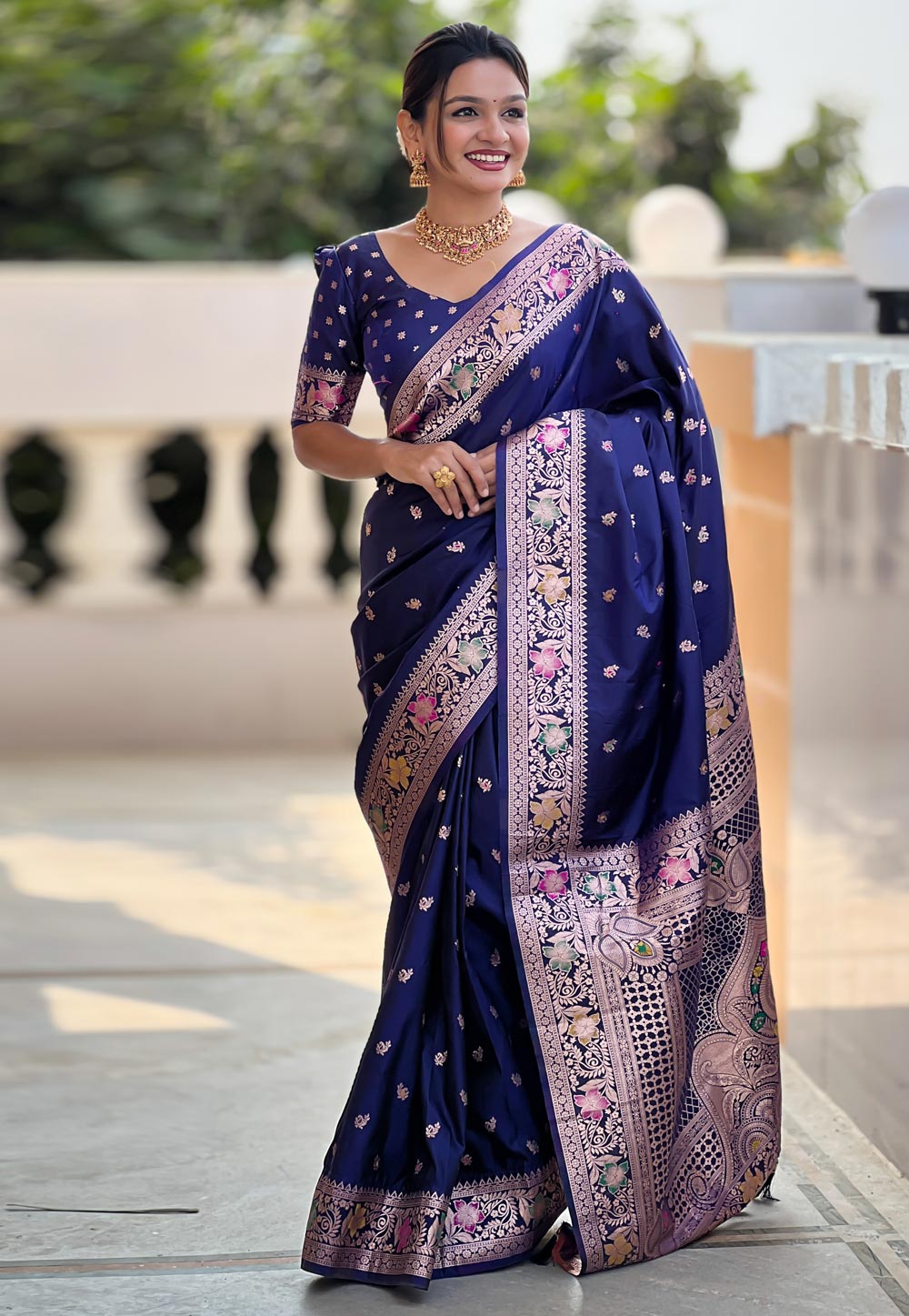 Navy Blue Banarasi Silk Saree With Blouse 305589