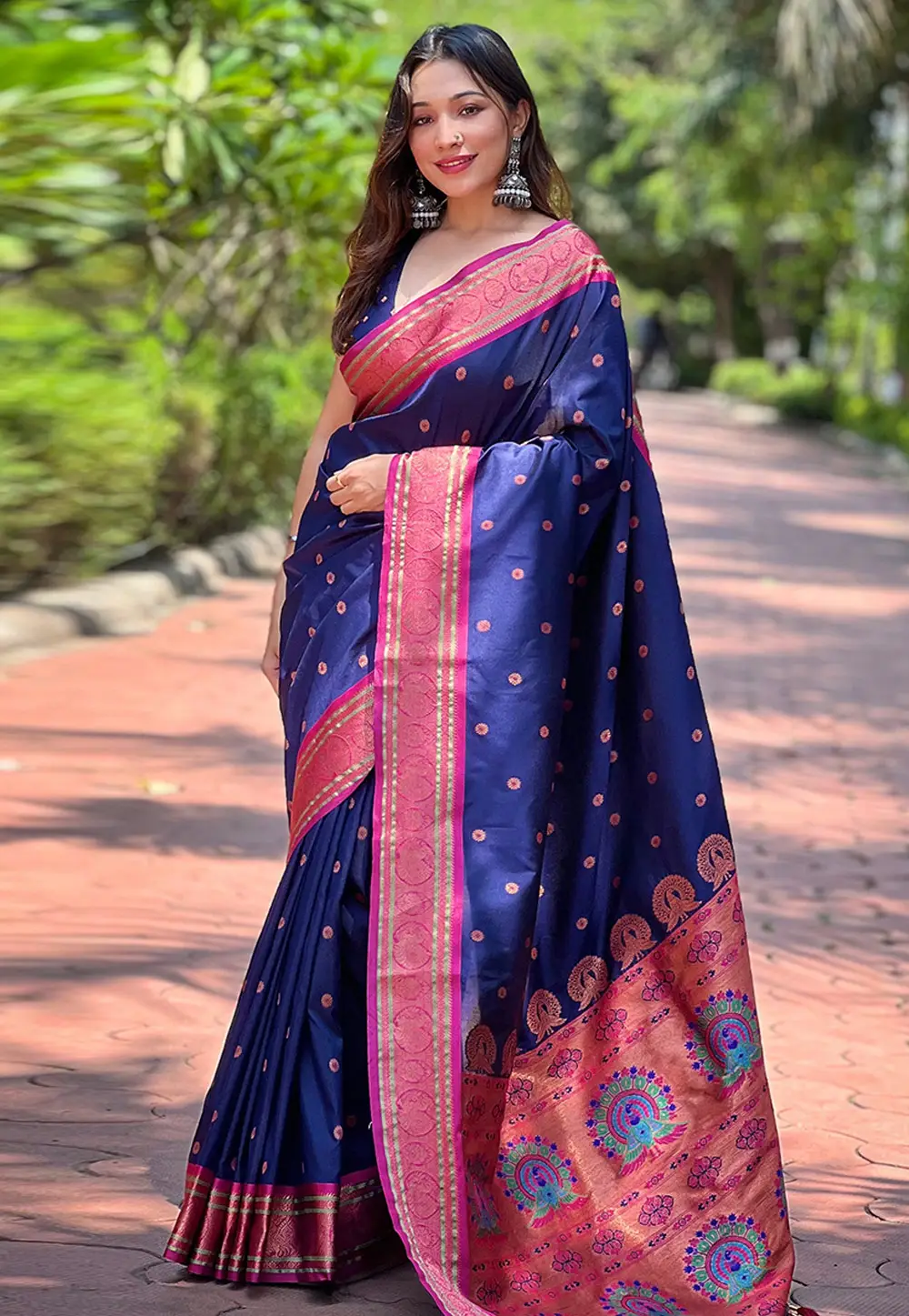 Navy Blue Silk Paithani Saree 295682