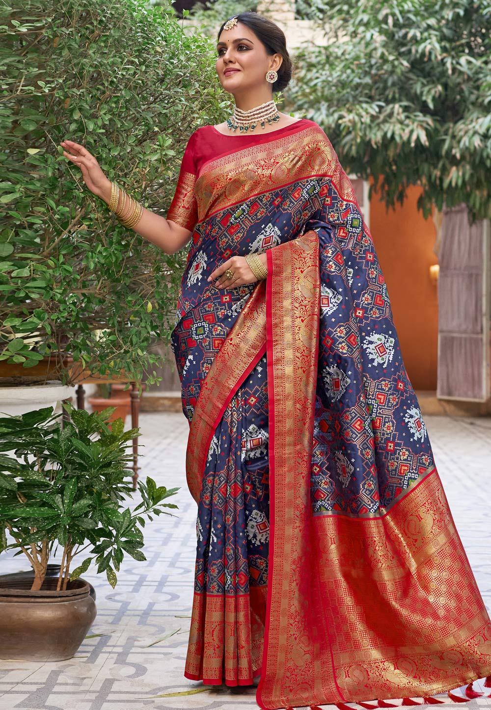 Navy Blue Silk Saree With Blouse 287823