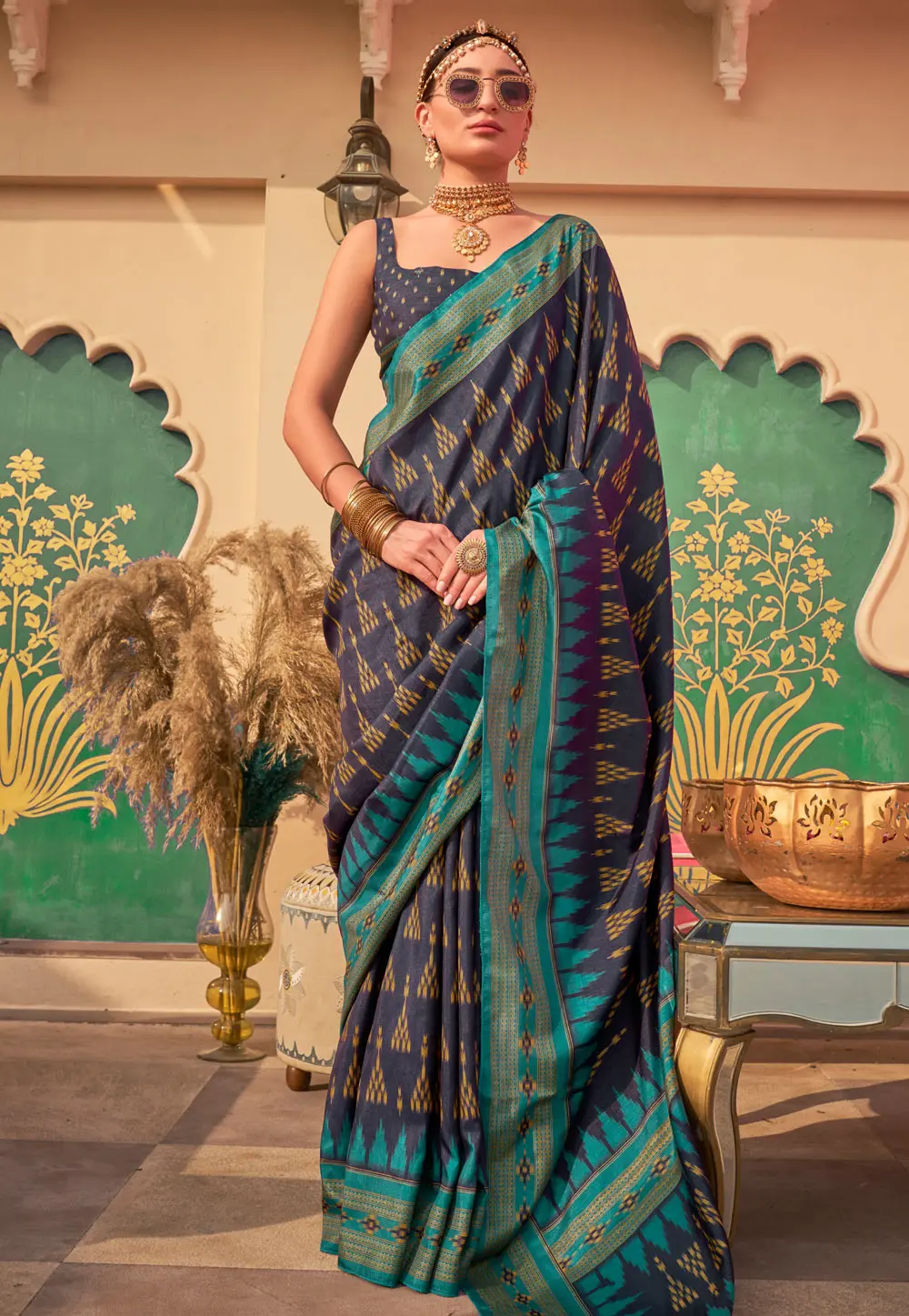 Navy Blue Silk Saree With Blouse 302272