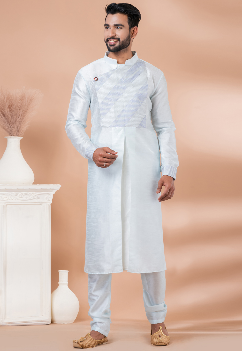 Off White Banarasi Kurta Pajama 282570