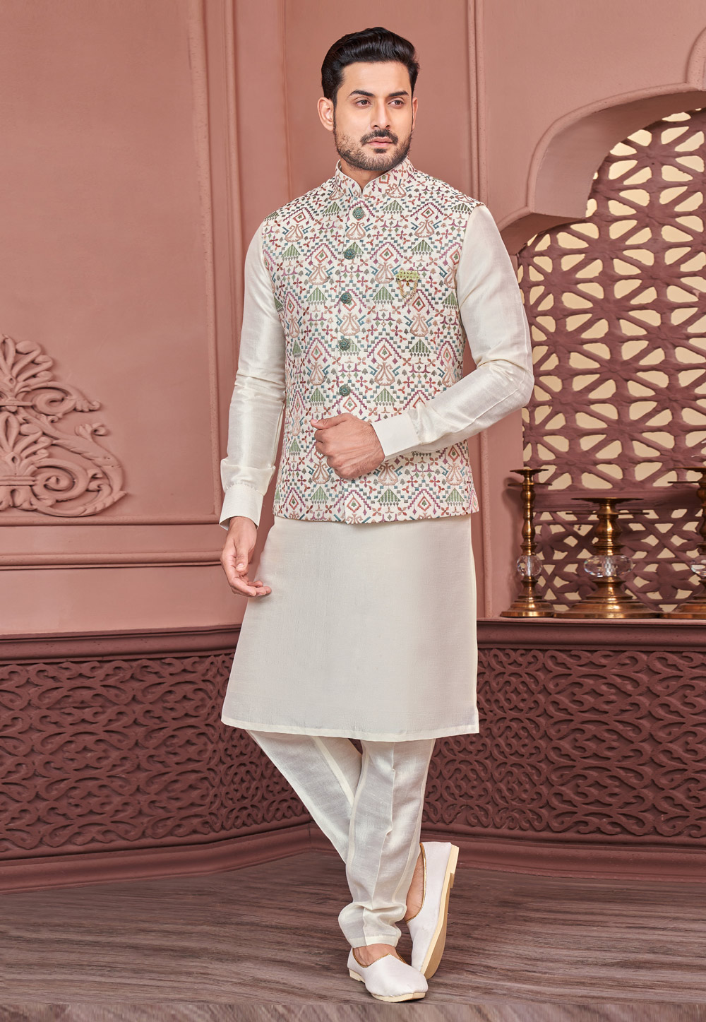 Off White Banarasi Silk Kurta Pajama With Jacket 278256