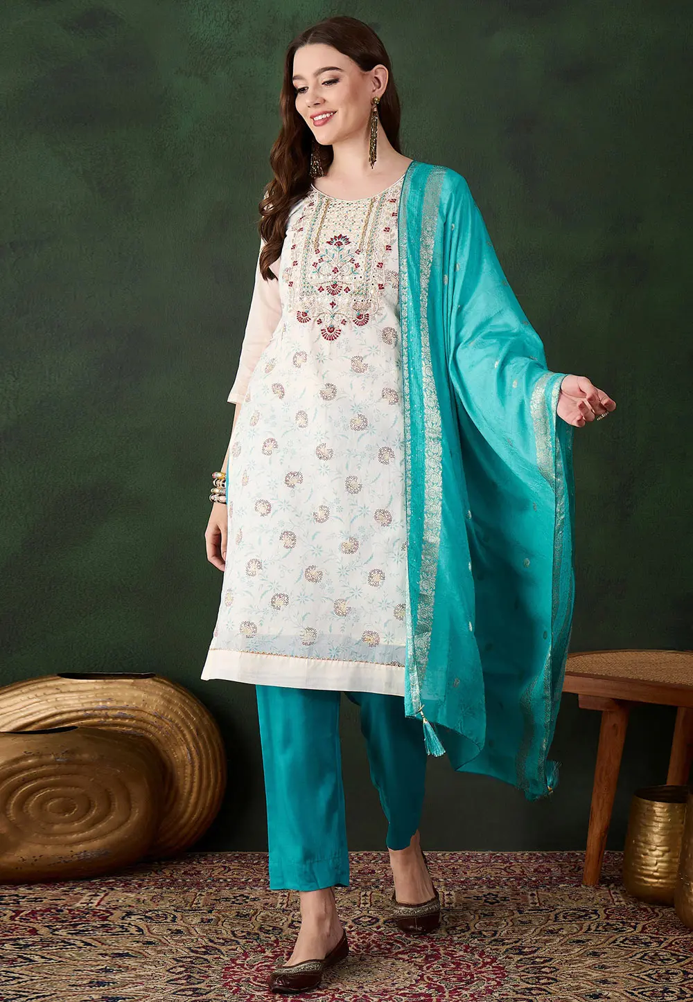 Off White Chanderi Pakistani Suit 301593