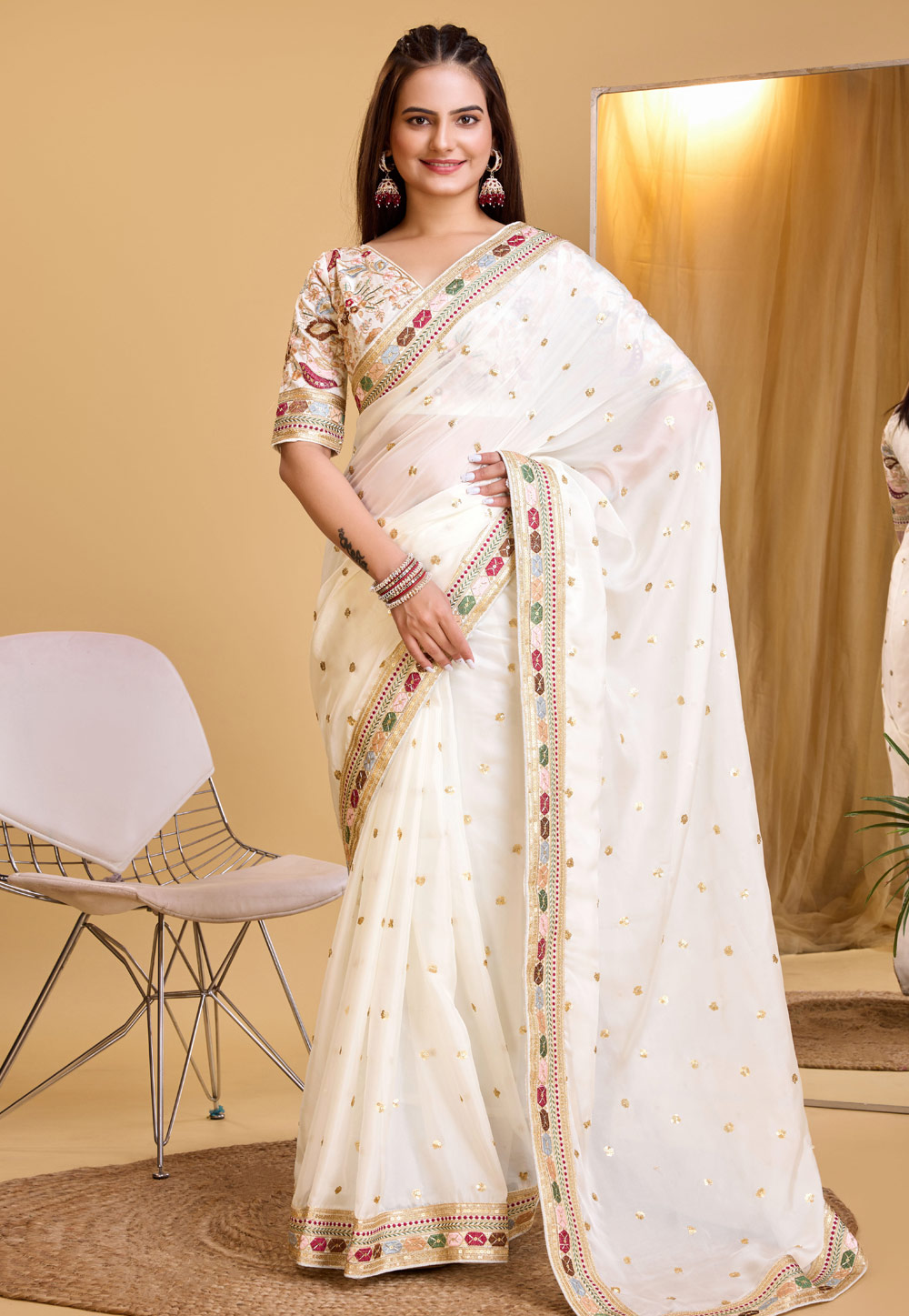 Off White Organza Saree With Blouse 283809