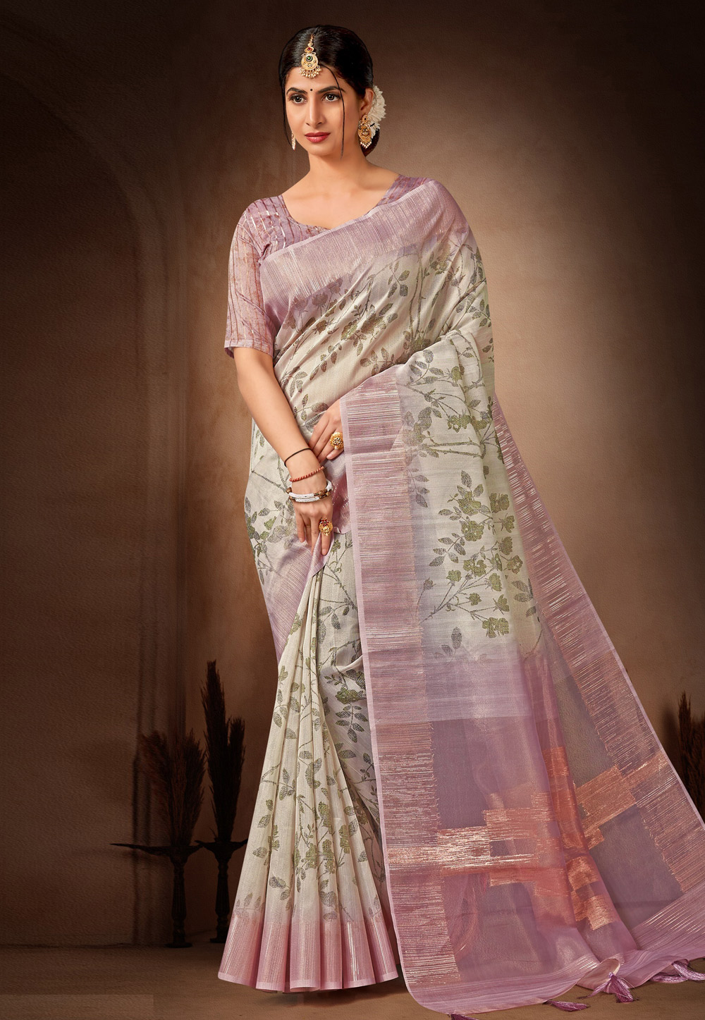 Off White Organza Saree With Blouse 278798