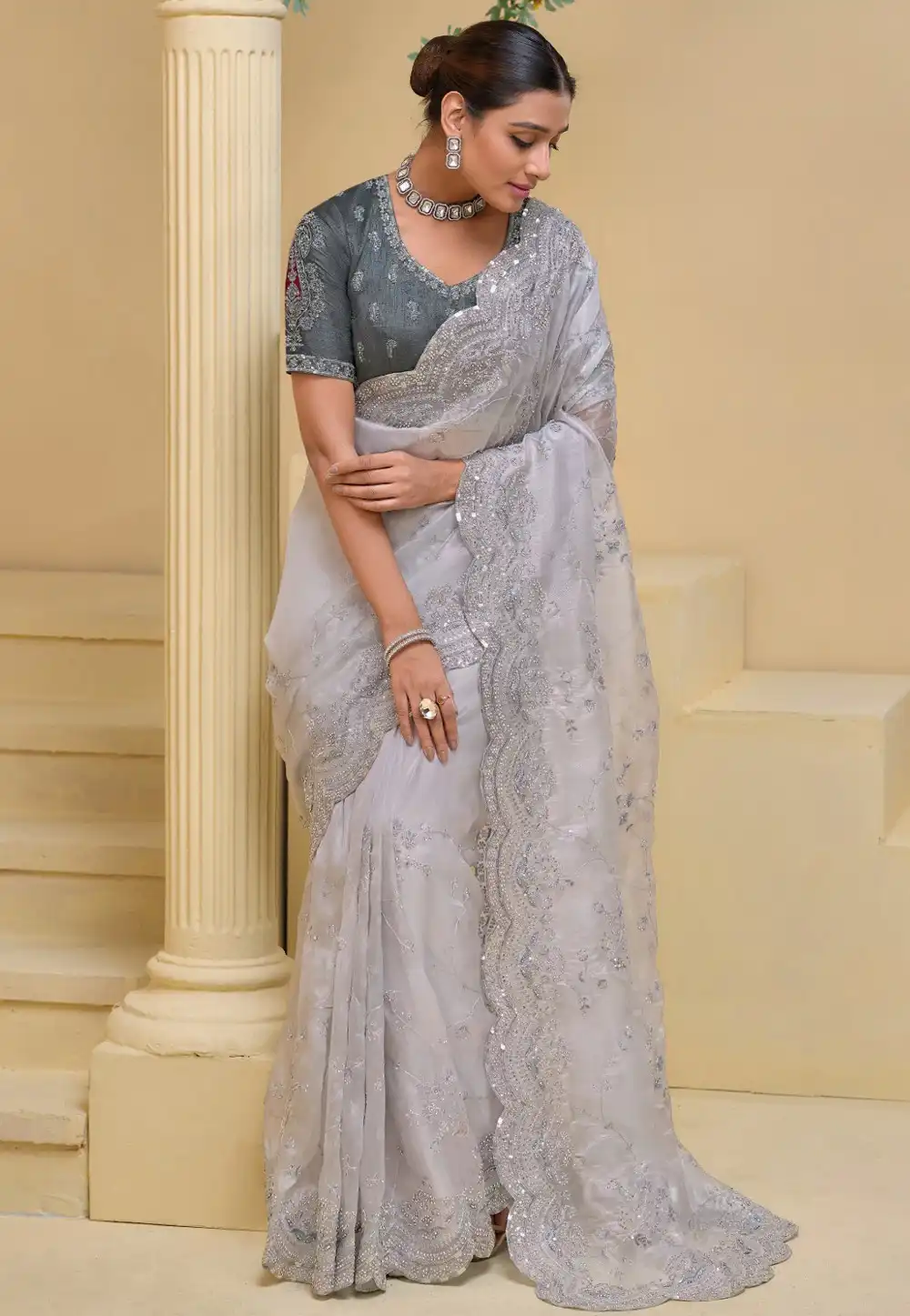 Off White Organza Saree With Blouse 294895