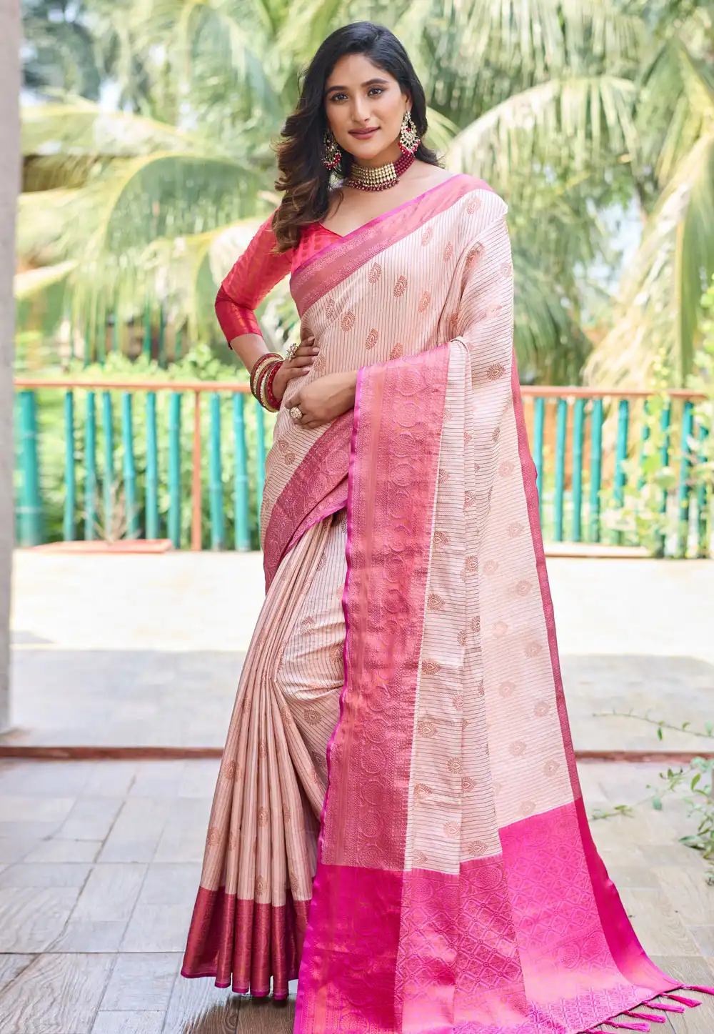 Off White Silk Saree With Blouse 290126