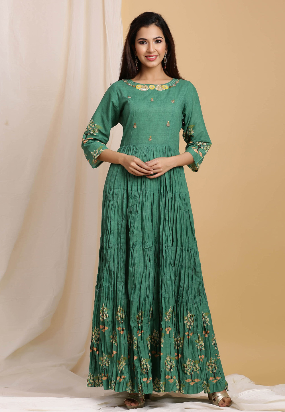 Green Cotton Readymade Gown 212965