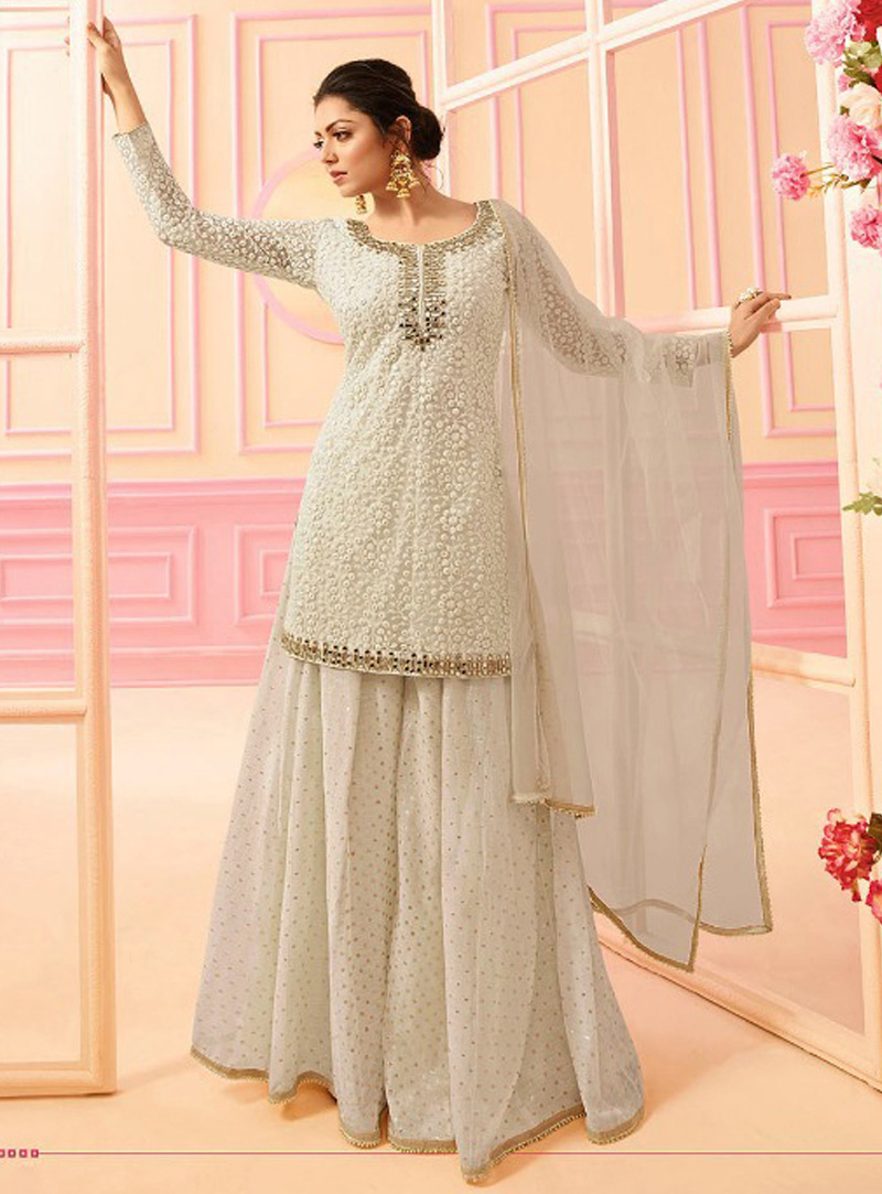 Drashti Dhami Beige Georgette Pakistani Style Suit 146116
