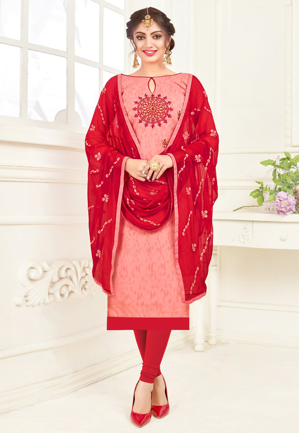 Light Pink Cotton Churidar Salwar Kameez 162131
