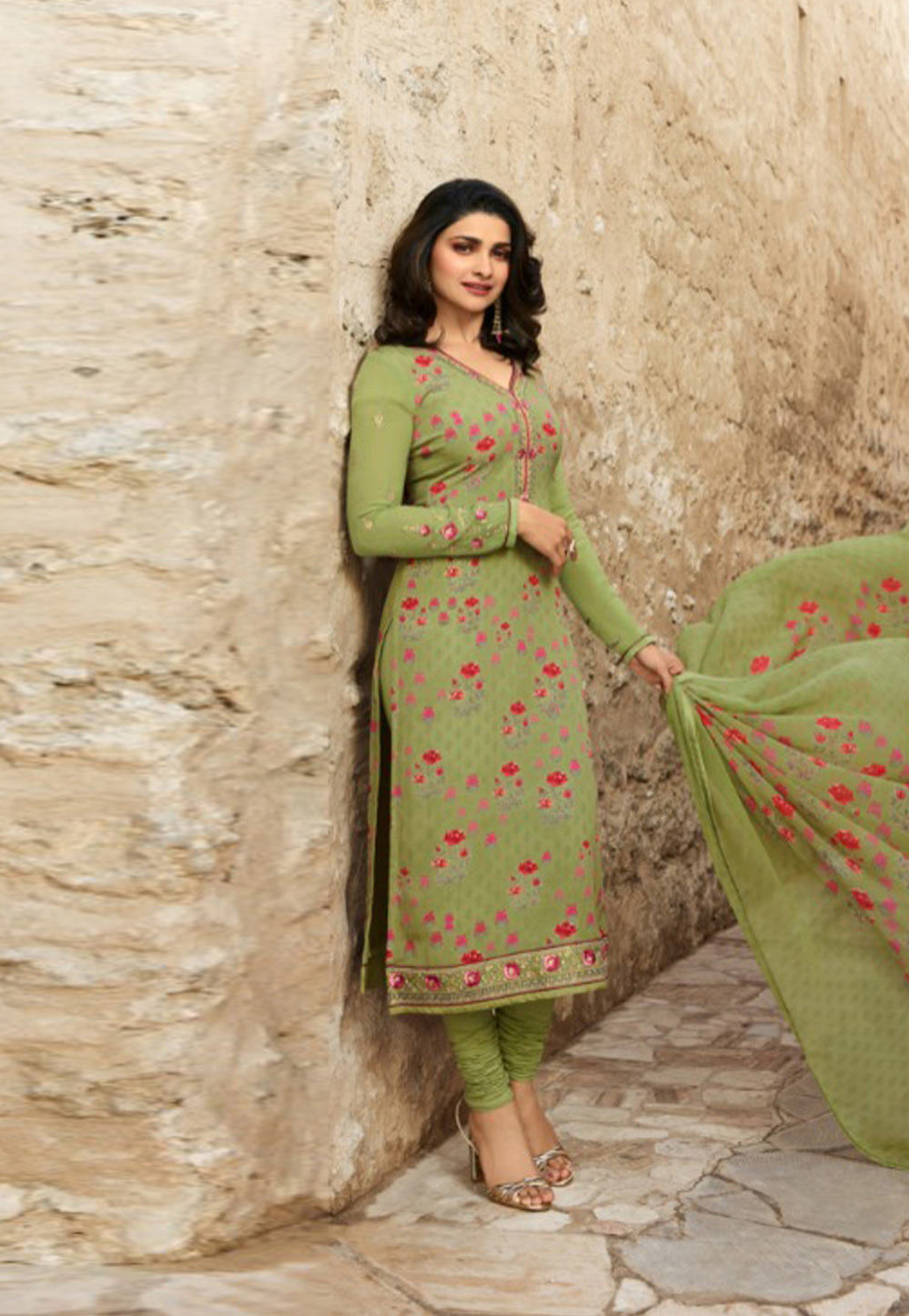 Prachi Desai Green Crepe Churidar Suit 162449
